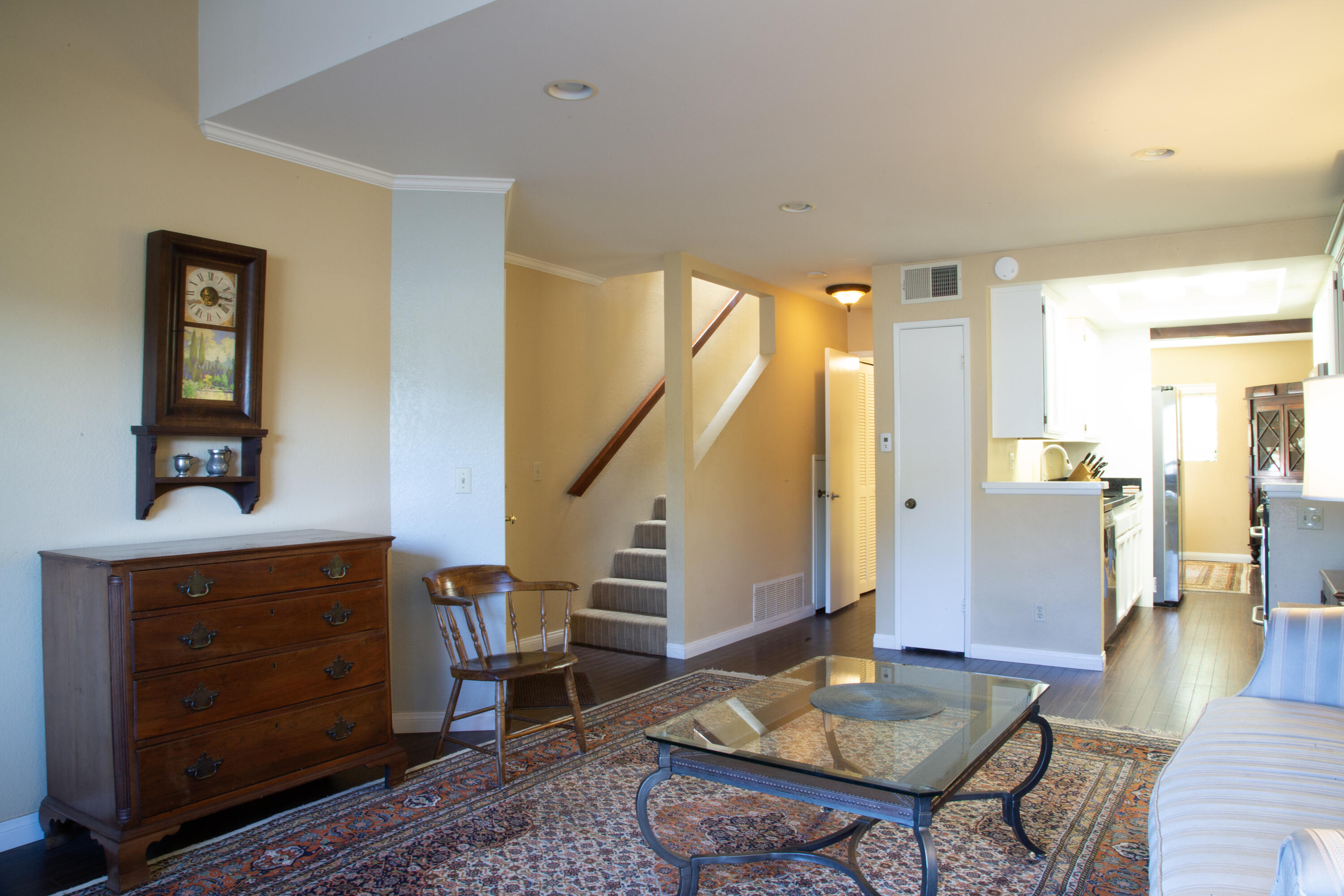 1050 Vista Del Pueblo 12