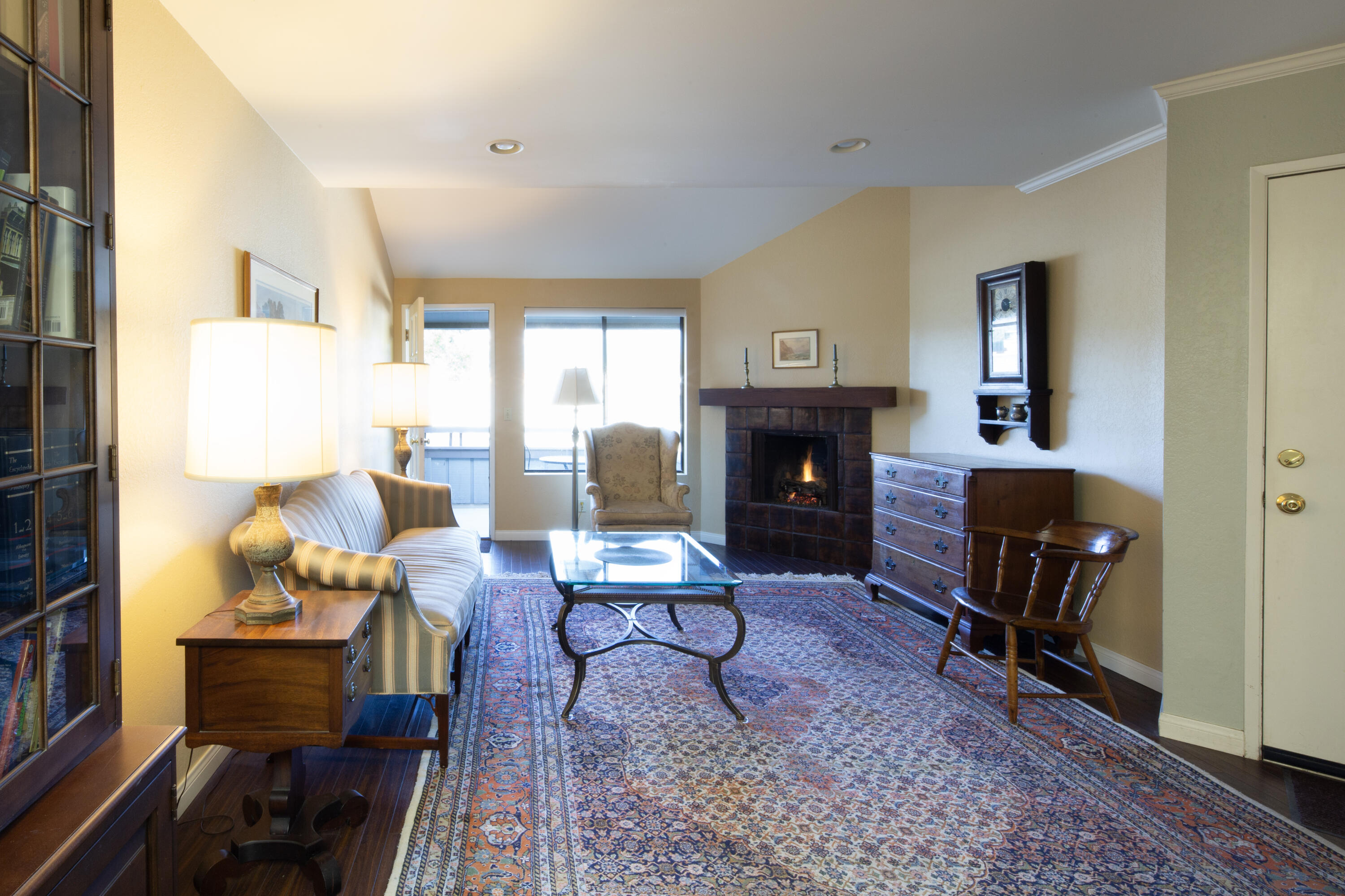 1050 Vista Del Pueblo 12