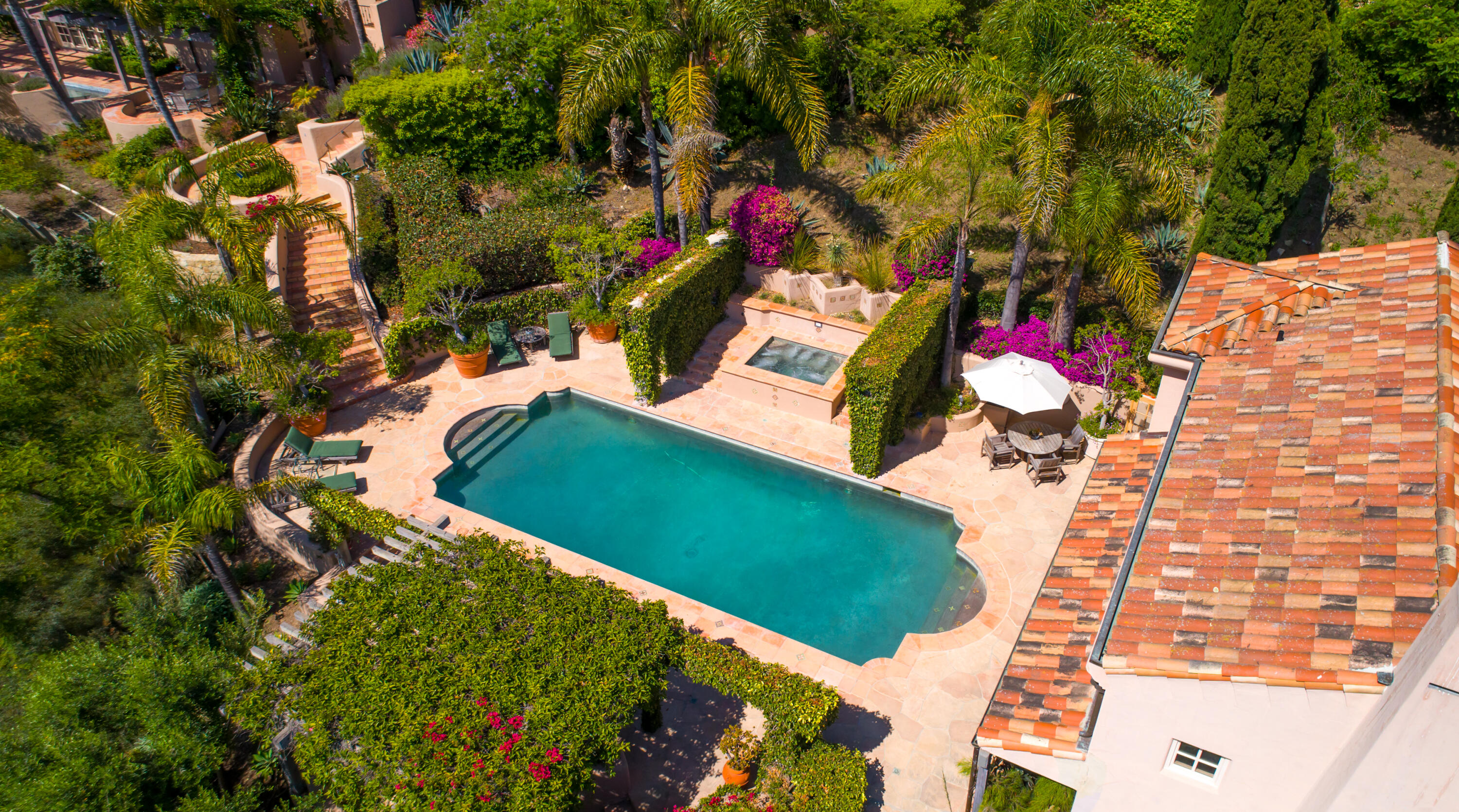 3756 Foothill (Private Lane) Road