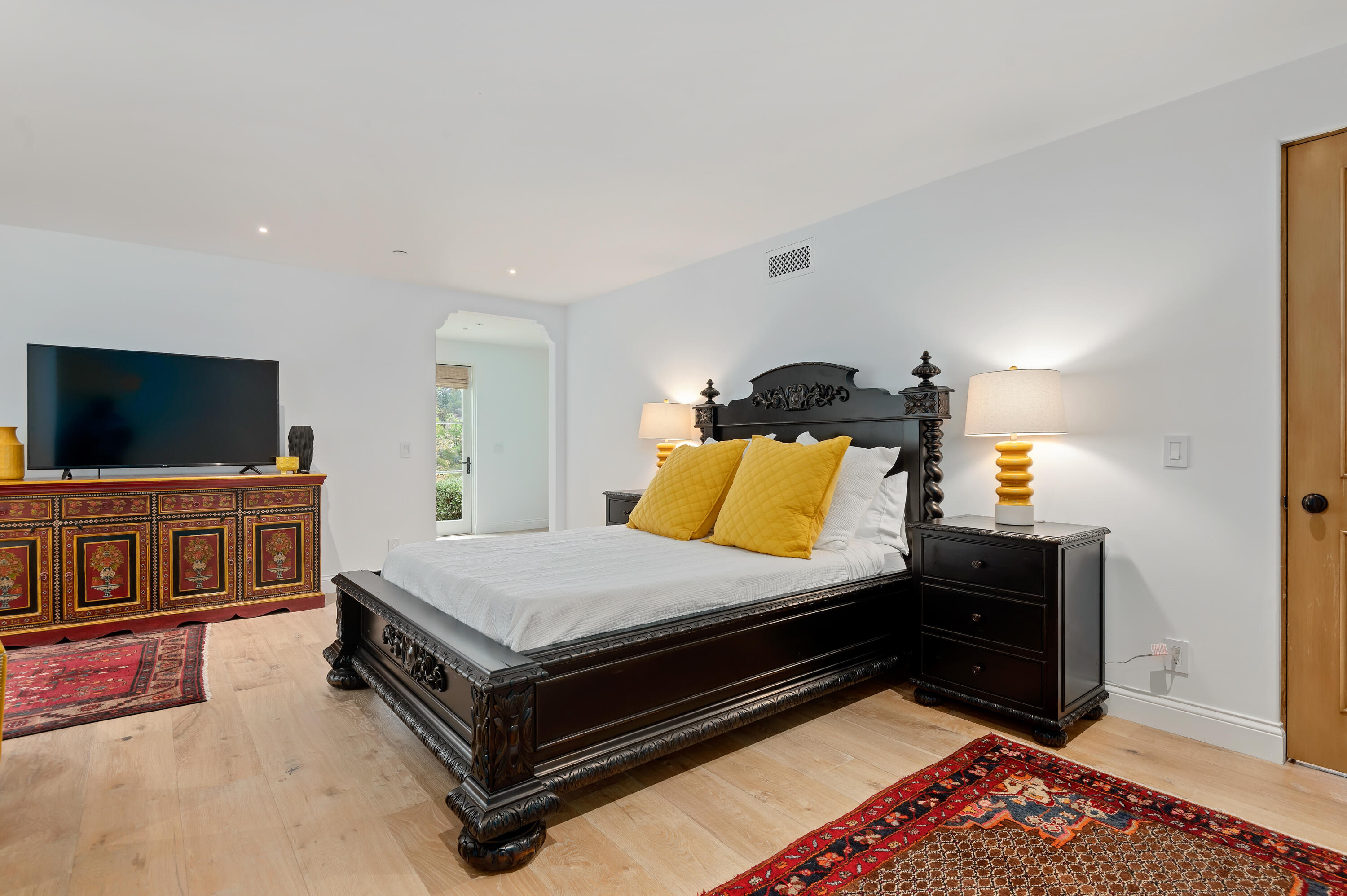 Santa Barbara, California 93108, United States, 6 Bedrooms Bedrooms, ,7 BathroomsBathrooms,Residential,Active,12532