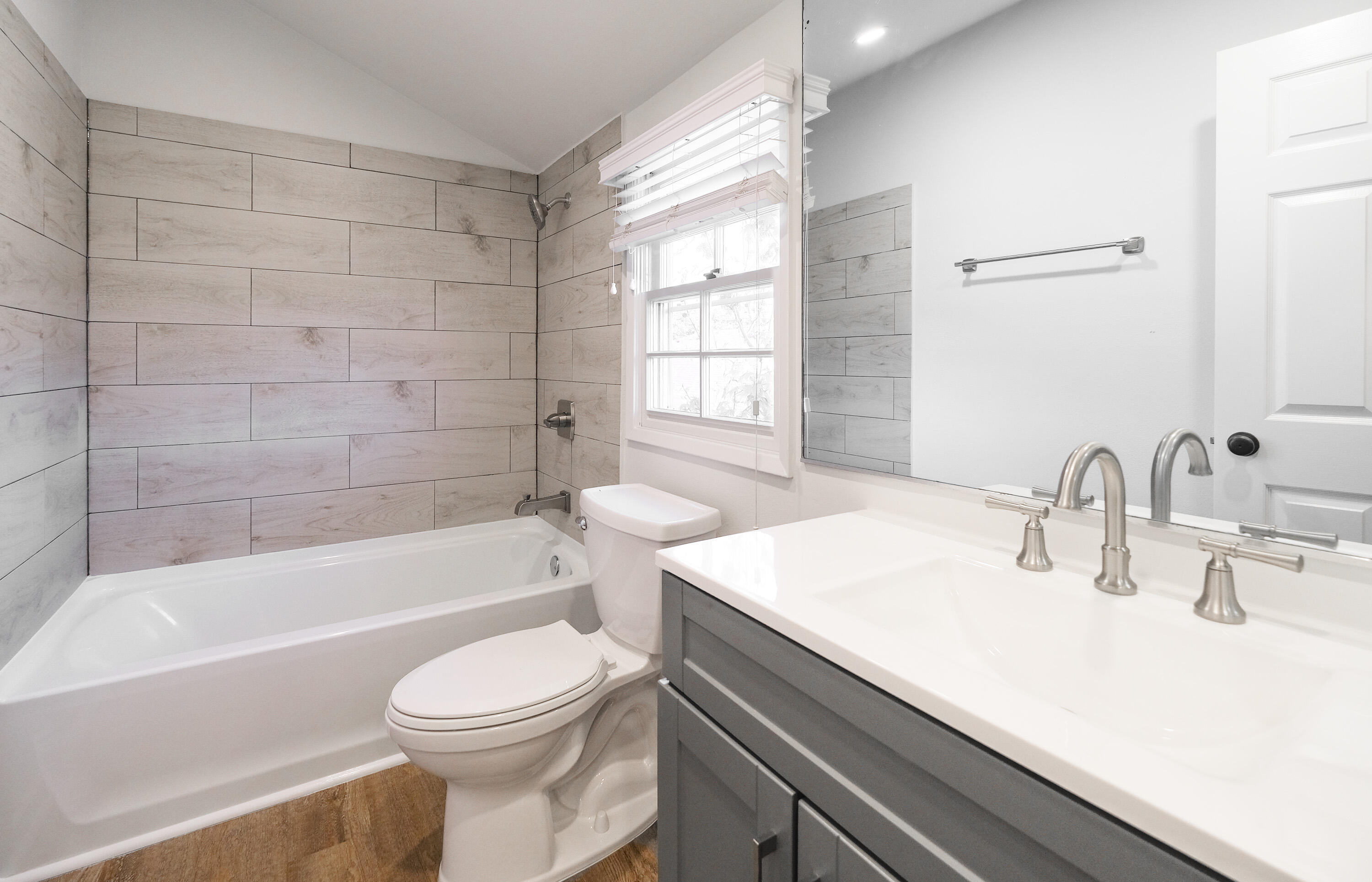 1617 Chapala Street A, B, C, D