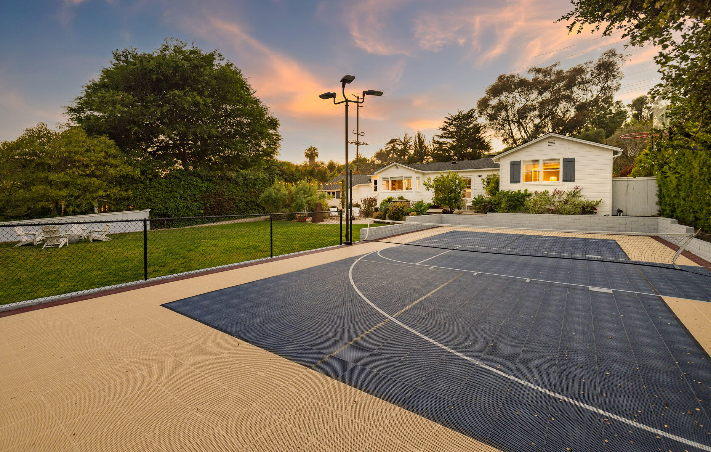 Santa Barbara, California 93108, United States, 2 Bedrooms Bedrooms, ,2 BathroomsBathrooms,Residential,Active,133867