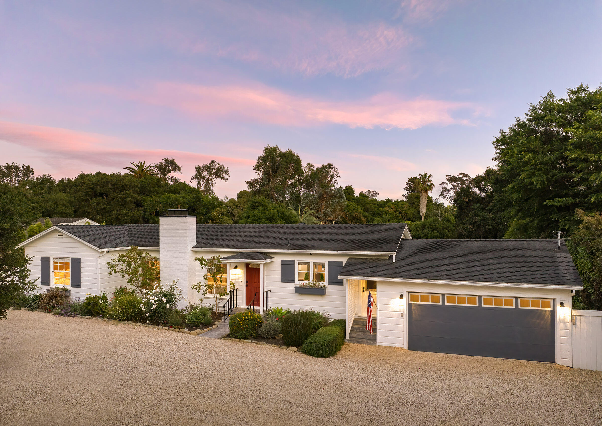 Santa Barbara, California 93108, United States, 2 Bedrooms Bedrooms, ,2 BathroomsBathrooms,Residential,Active,133867