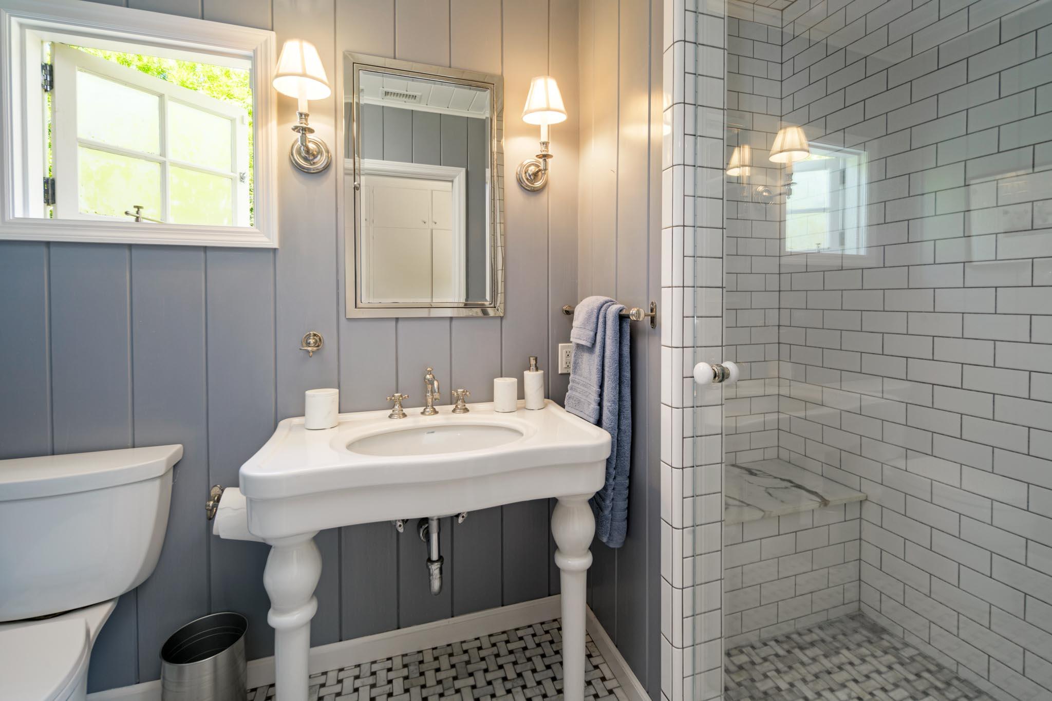 Santa Barbara, California 93108, United States, 2 Bedrooms Bedrooms, ,2 BathroomsBathrooms,Residential,Active,133867