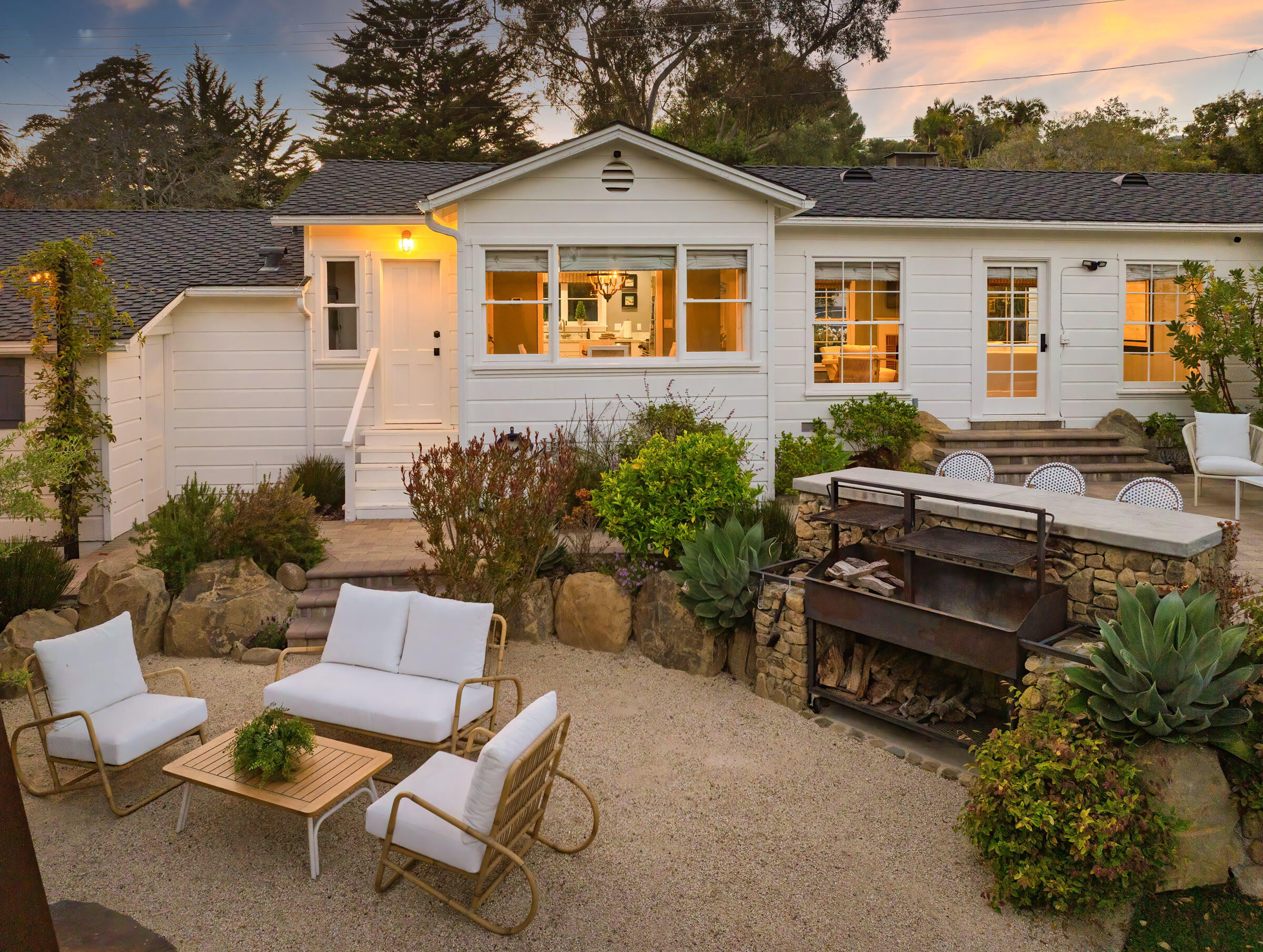 Santa Barbara, California 93108, United States, 2 Bedrooms Bedrooms, ,2 BathroomsBathrooms,Residential,Active,133867