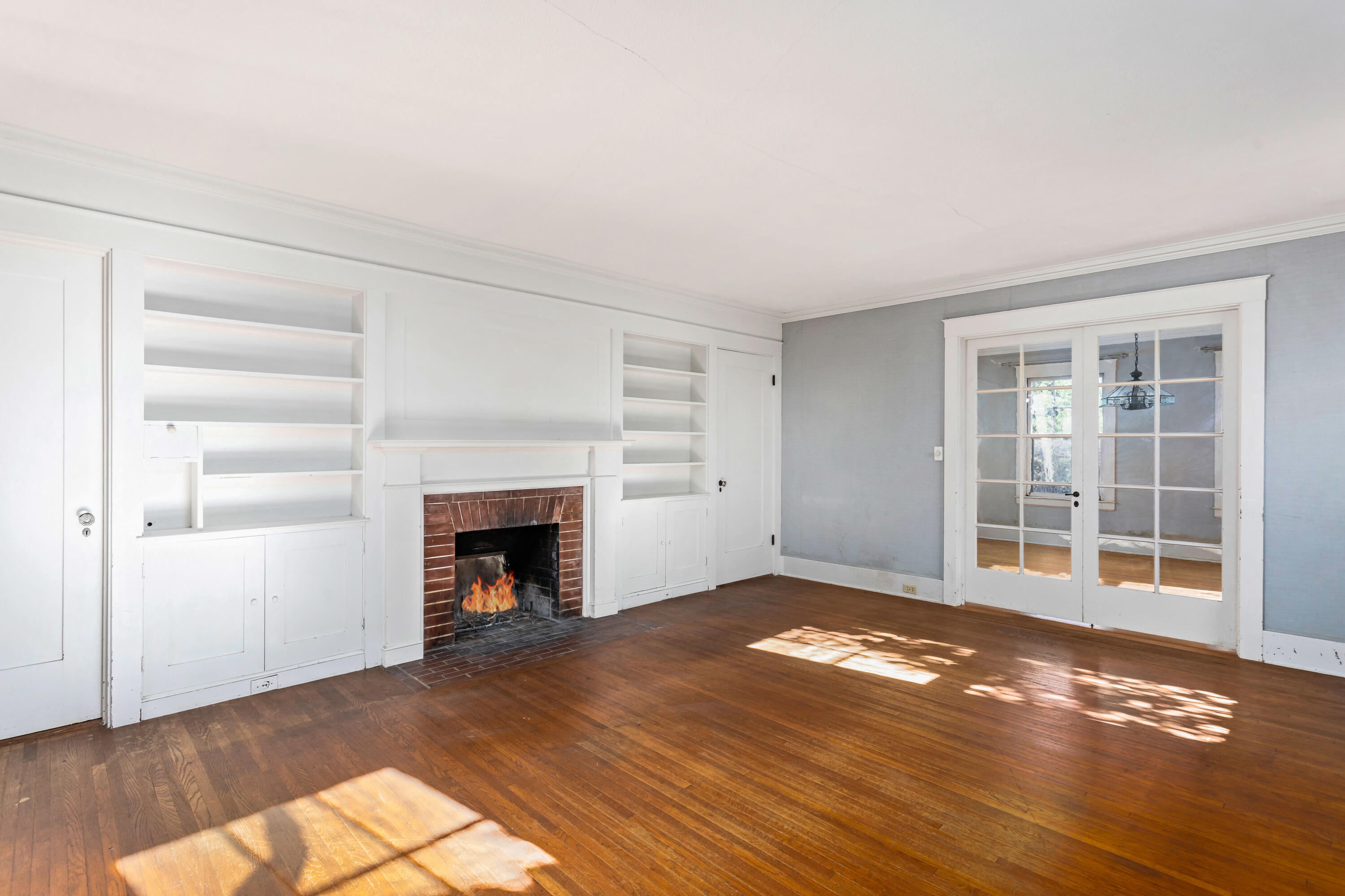 1432 San Miguel Avenue