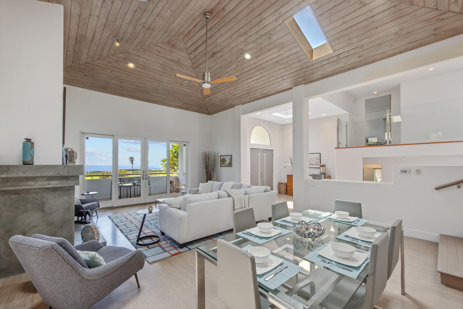 1312 Shoreline Drive