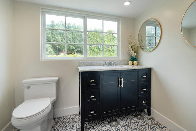 Santa Barbara, California 93108, United States, 4 Bedrooms Bedrooms, ,1 BathroomBathrooms,Residential,Active,196035