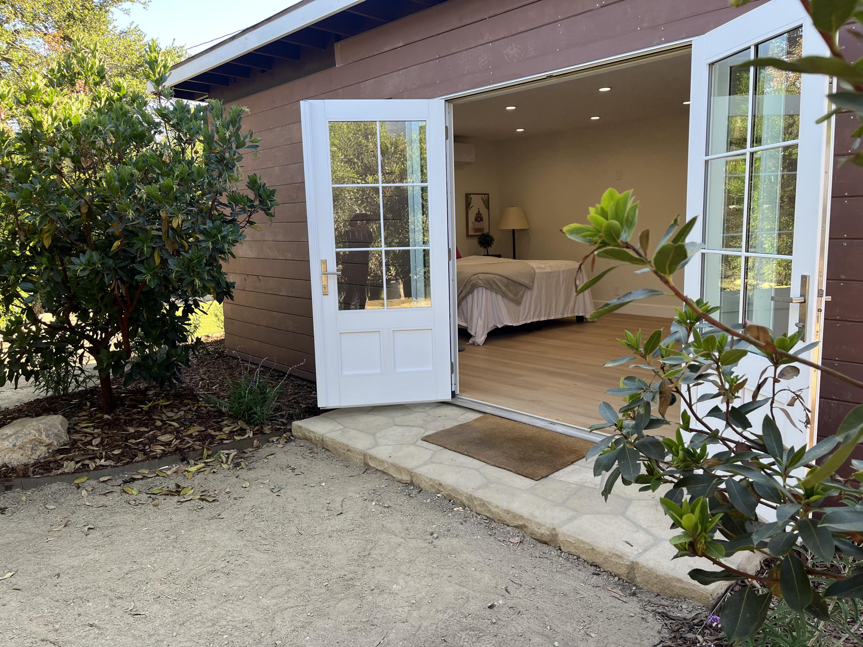 Santa Barbara, California 93108, United States, 4 Bedrooms Bedrooms, ,1 BathroomBathrooms,Residential,Active,196035