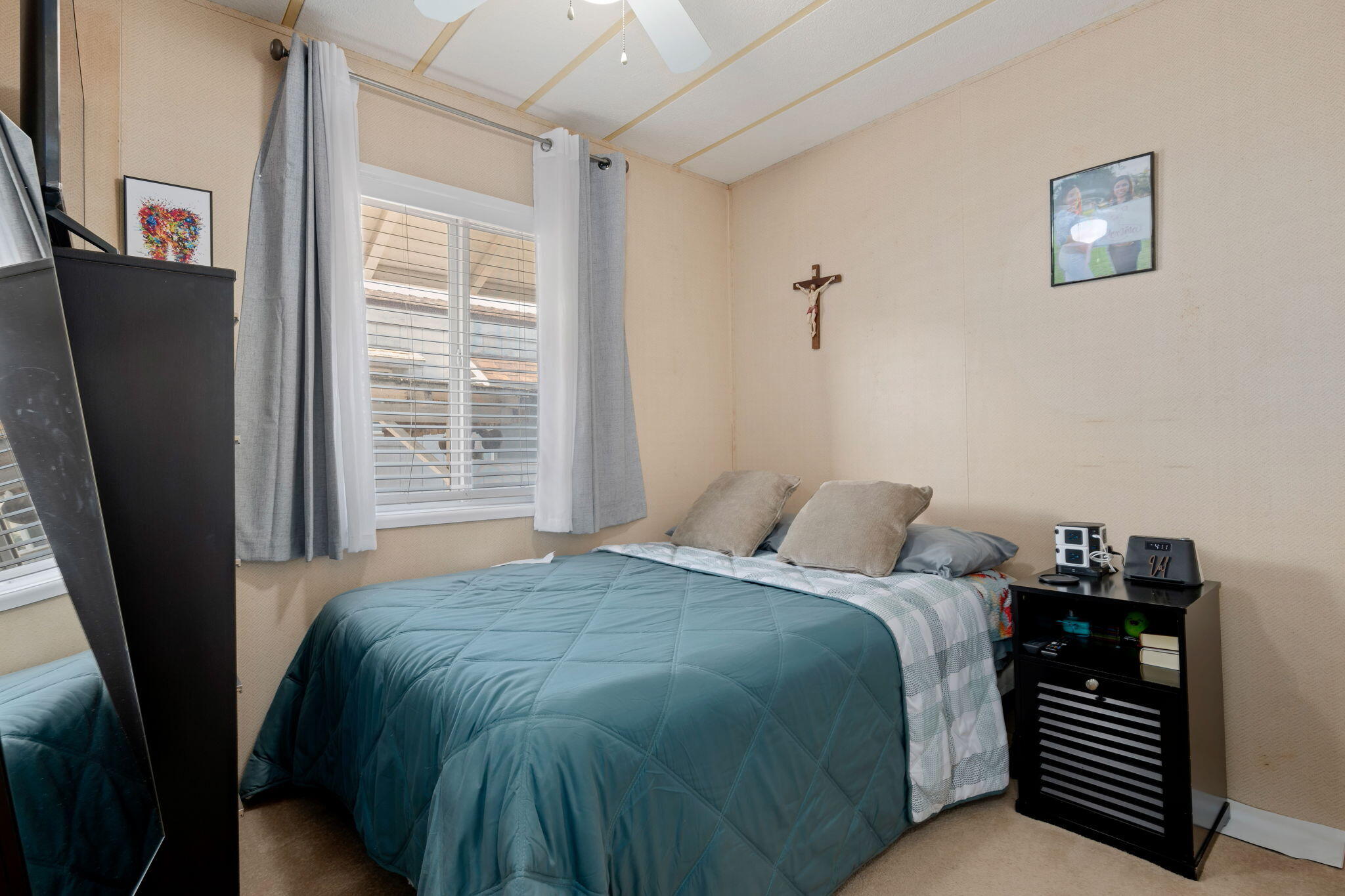 Santa Barbara, California 93110, United States, 2 Bedrooms Bedrooms, ,1 BathroomBathrooms,Residential,Active,235399