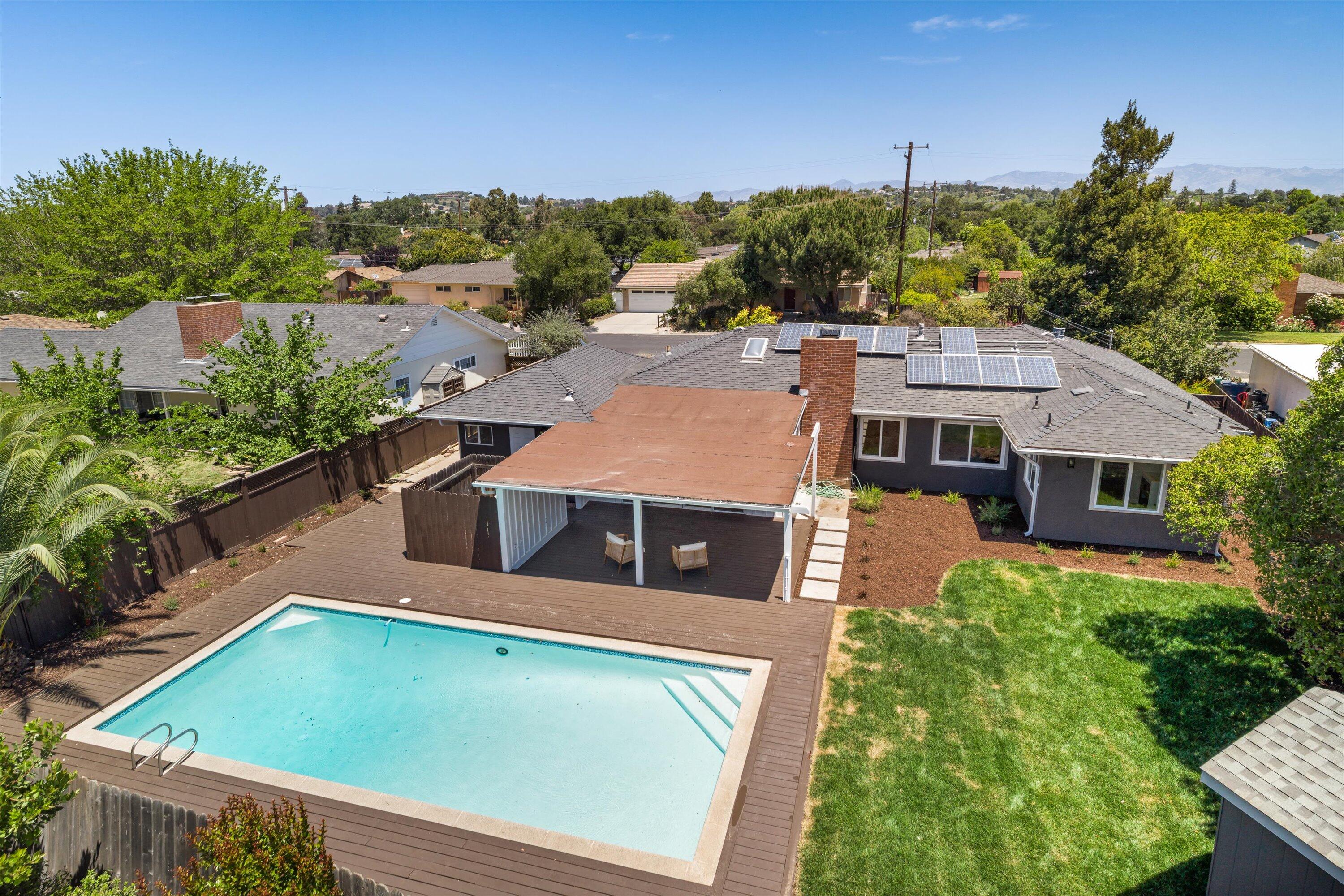 Solvang, California 93463, United States, 3 Bedrooms Bedrooms, ,3 BathroomsBathrooms,Residential,Active,142950