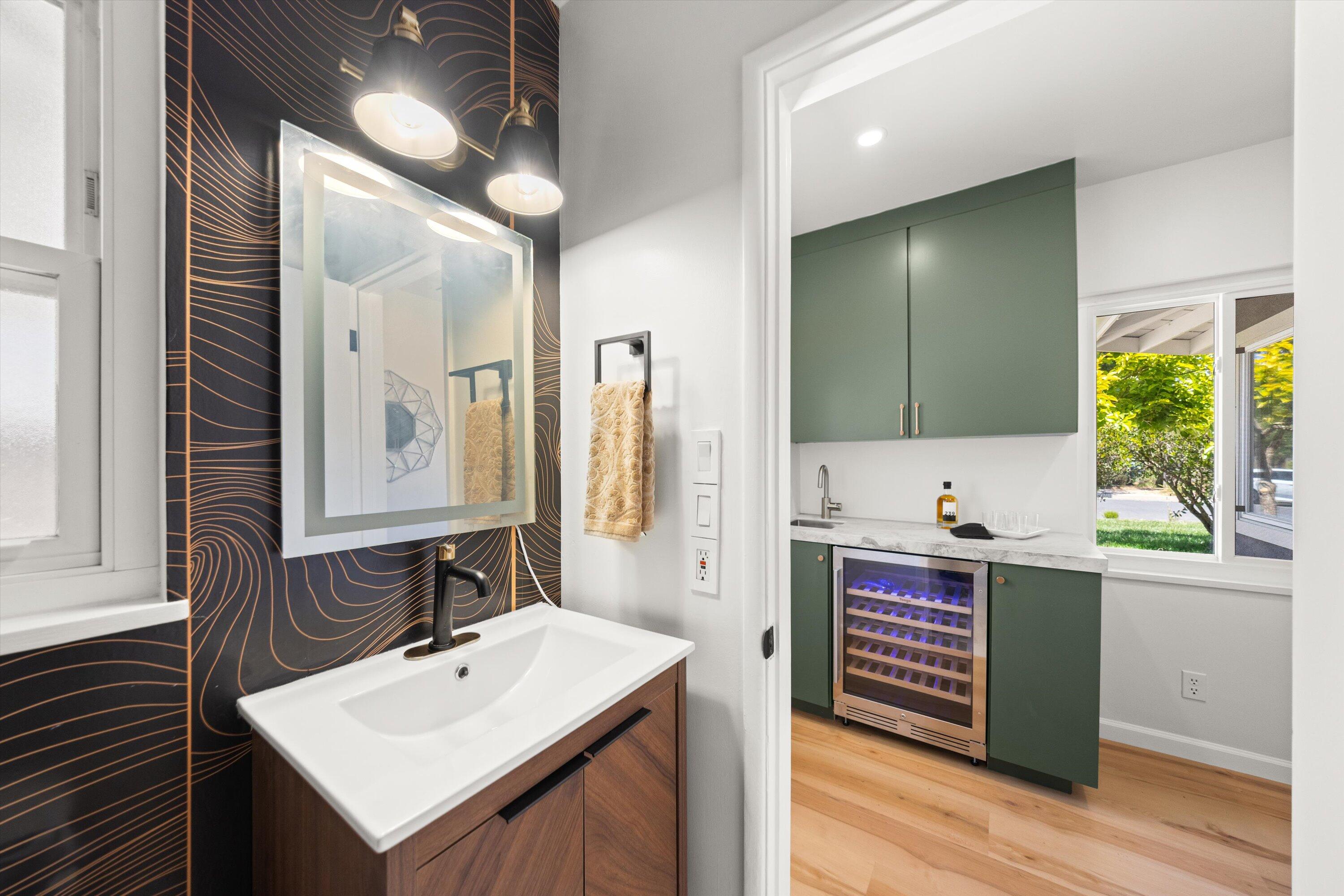 Solvang, California 93463, United States, 3 Bedrooms Bedrooms, ,3 BathroomsBathrooms,Residential,Active,142950