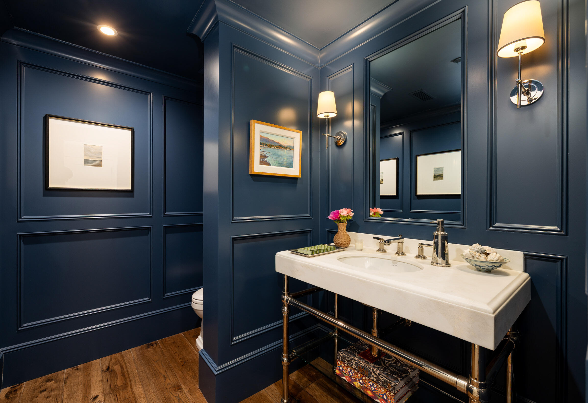 Santa Barbara, California 93108, United States, 2 Bedrooms Bedrooms, ,3 BathroomsBathrooms,Residential,Pending,136461