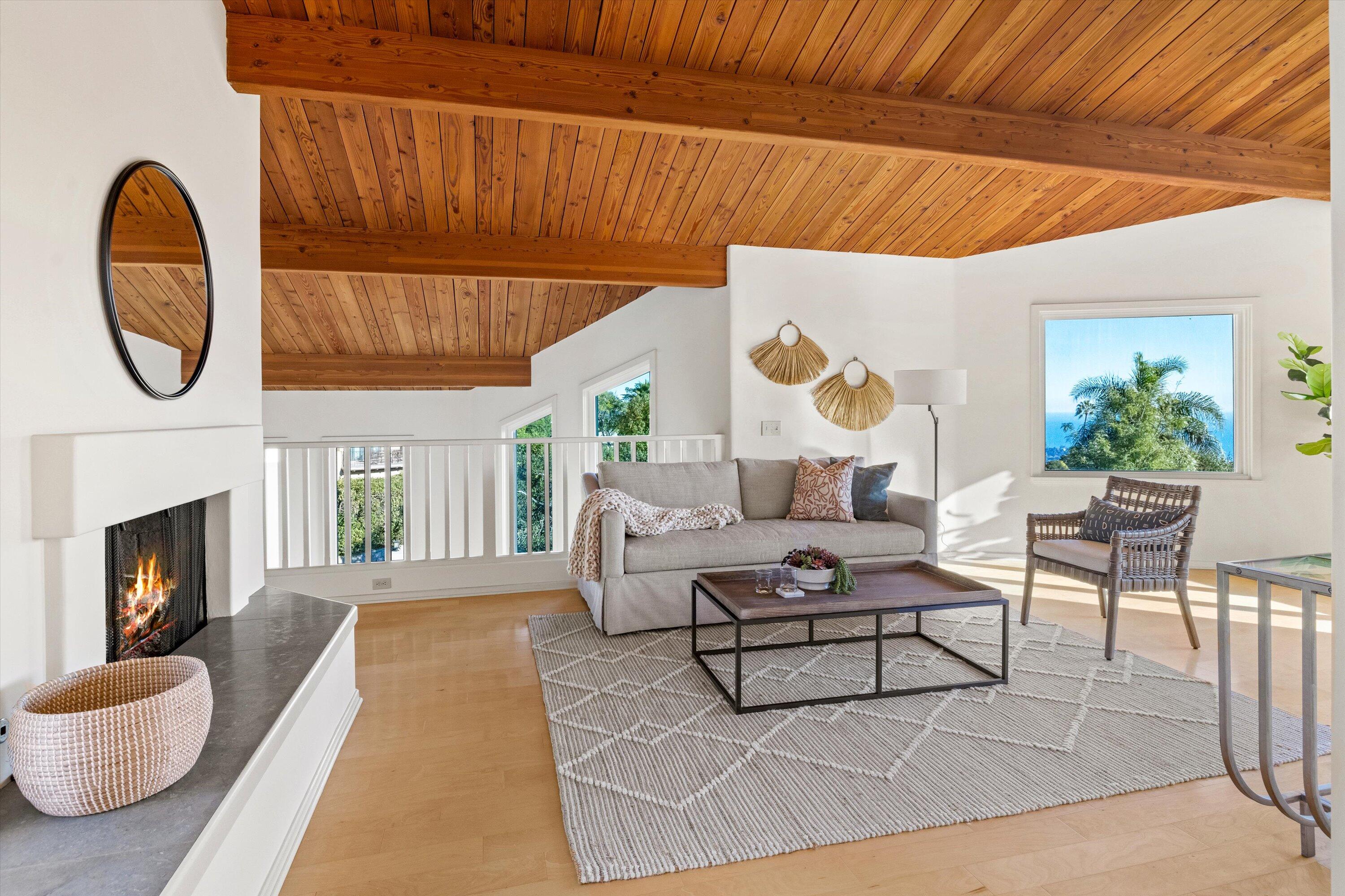 Santa Barbara, California 93103, United States, 4 Bedrooms Bedrooms, ,3 BathroomsBathrooms,Residential,Active,23536