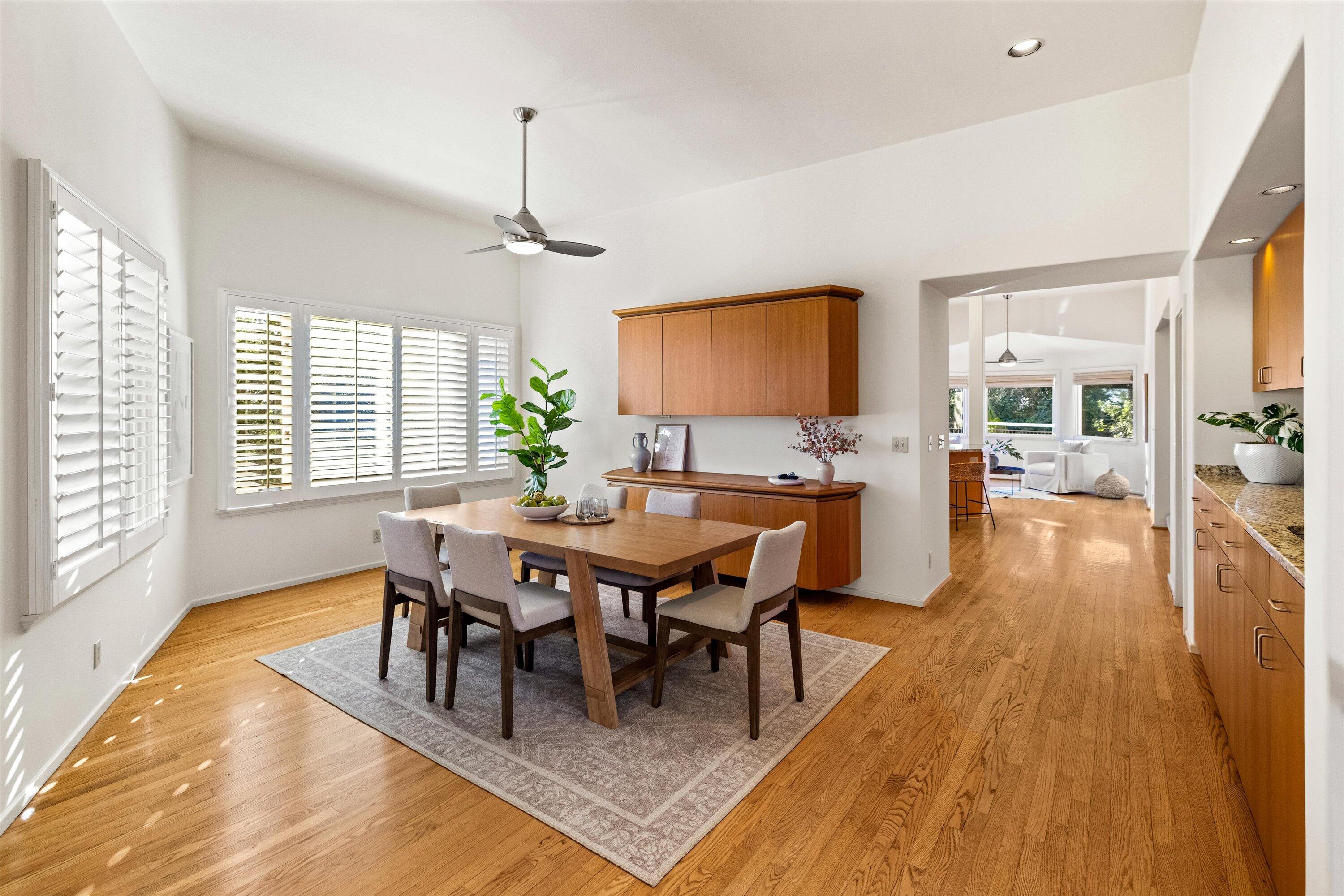 Santa Barbara, California 93103, United States, 4 Bedrooms Bedrooms, ,3 BathroomsBathrooms,Residential,Active,23536