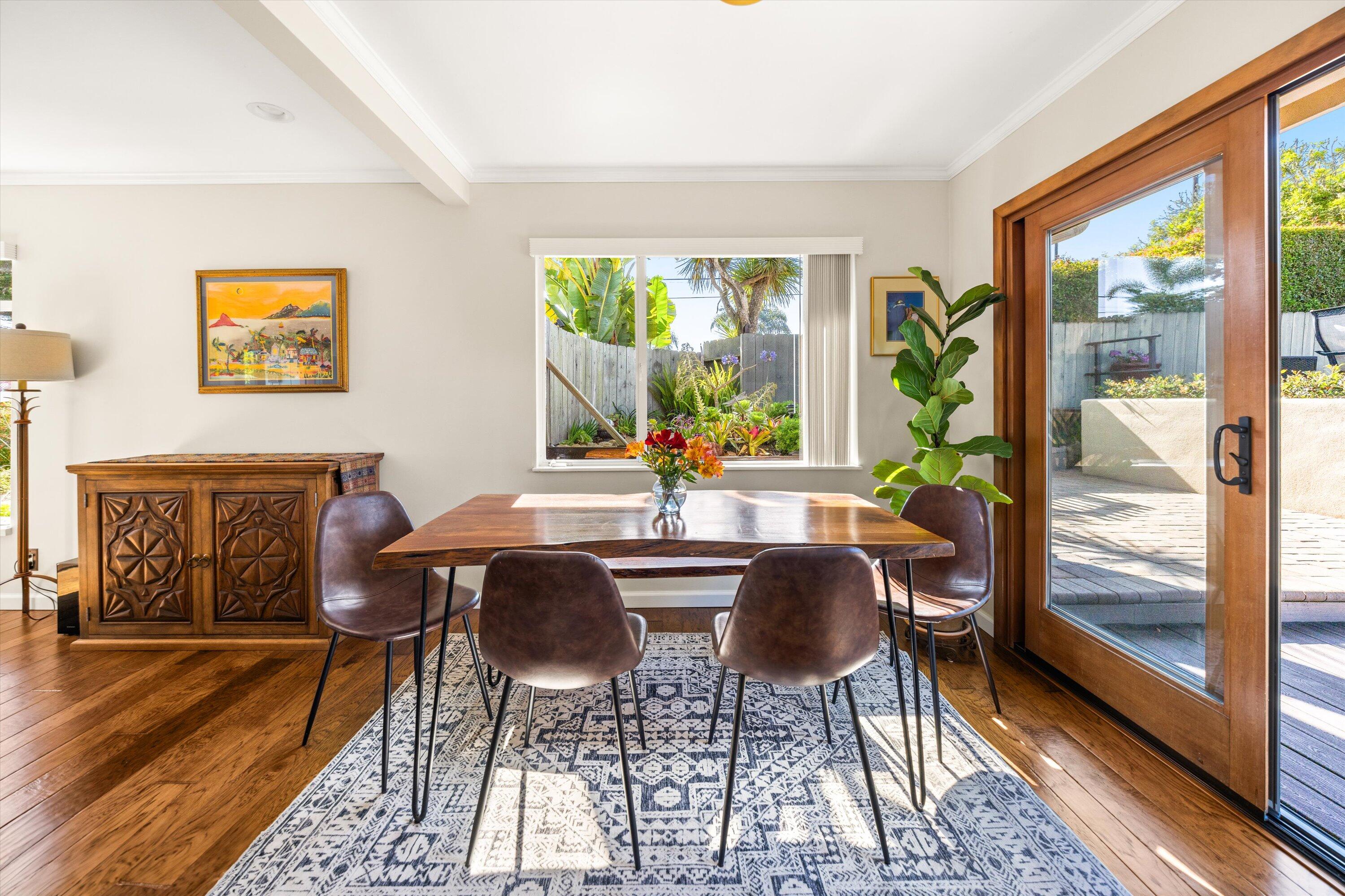 Santa Barbara, California 93109, United States, 3 Bedrooms Bedrooms, ,2 BathroomsBathrooms,Residential,Active,161859