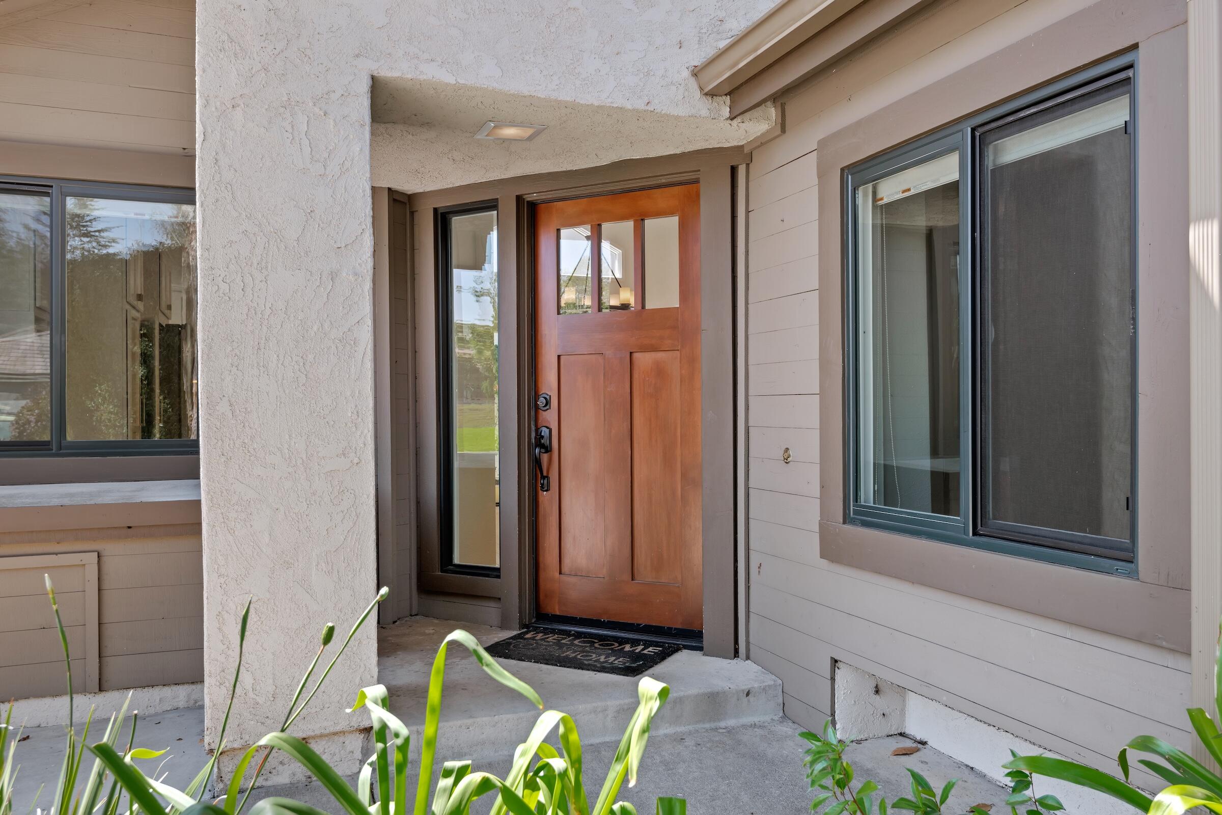 Santa Barbara, California 93111, United States, 3 Bedrooms Bedrooms, ,2 BathroomsBathrooms,Residential,Active,211232