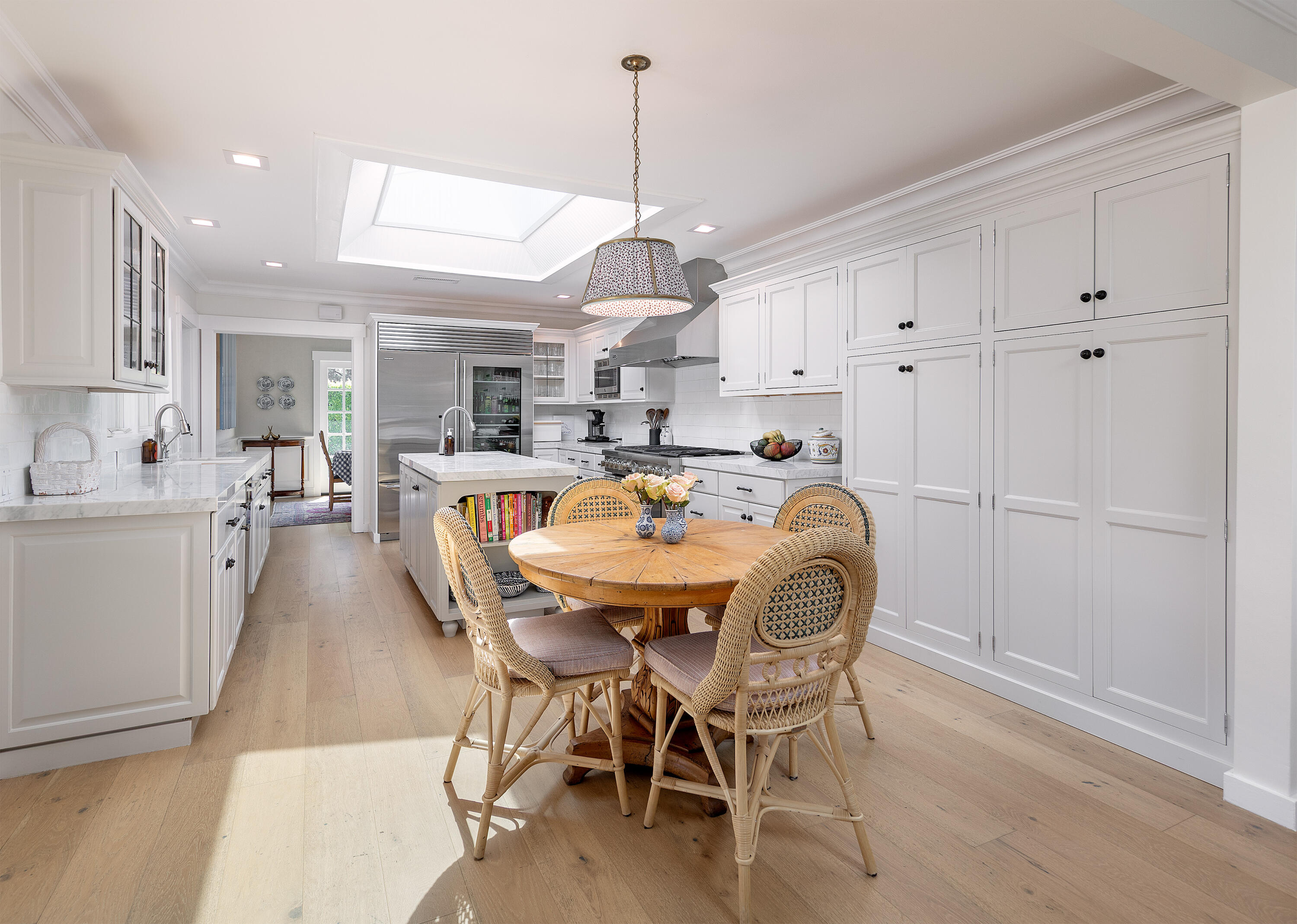 Santa Barbara, California 93108, United States, 4 Bedrooms Bedrooms, ,4 BathroomsBathrooms,Residential,Active,189854