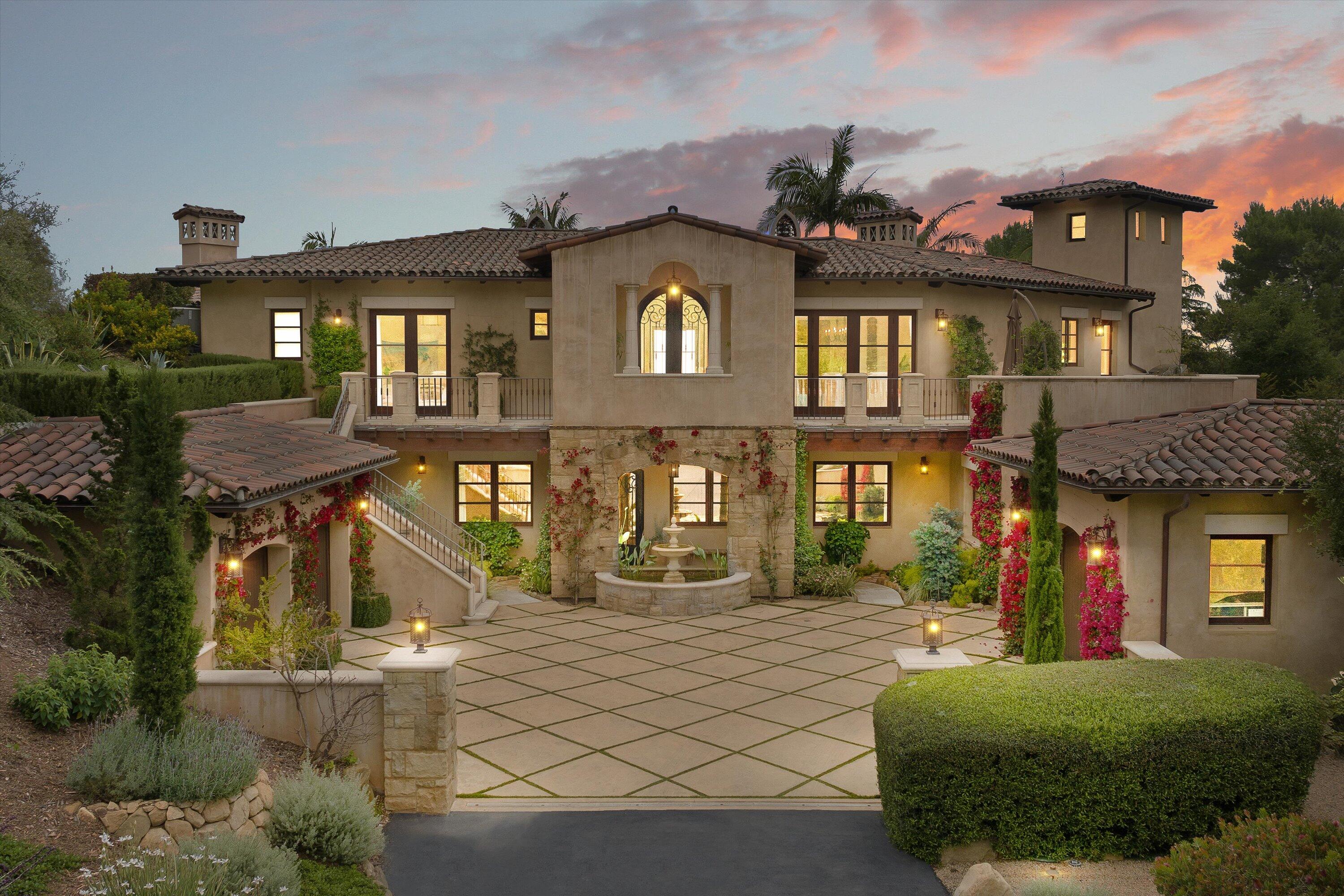 Montecito, California 93108, United States, 4 Bedrooms Bedrooms, ,6 BathroomsBathrooms,Residential,Active,54704
