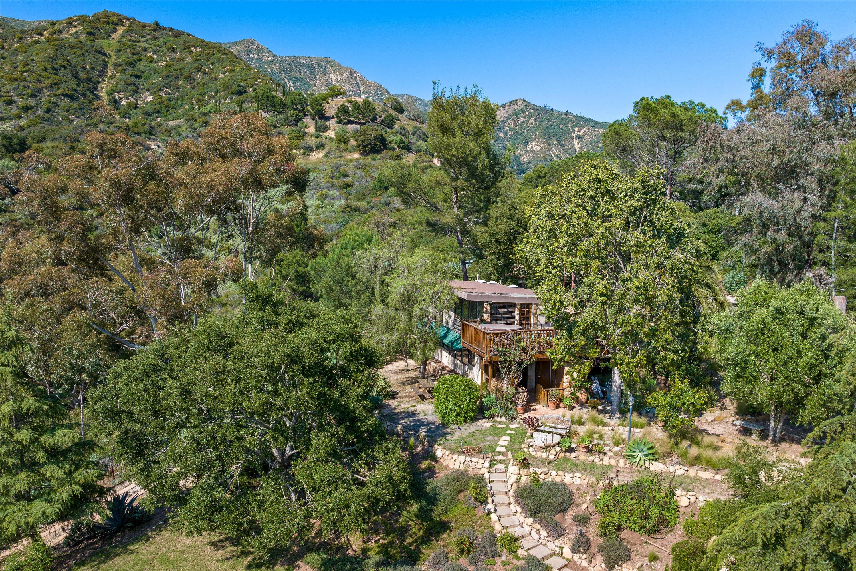 Montecito, California 93108, United States, 4 Bedrooms Bedrooms, ,6 BathroomsBathrooms,Residential,Active,54704