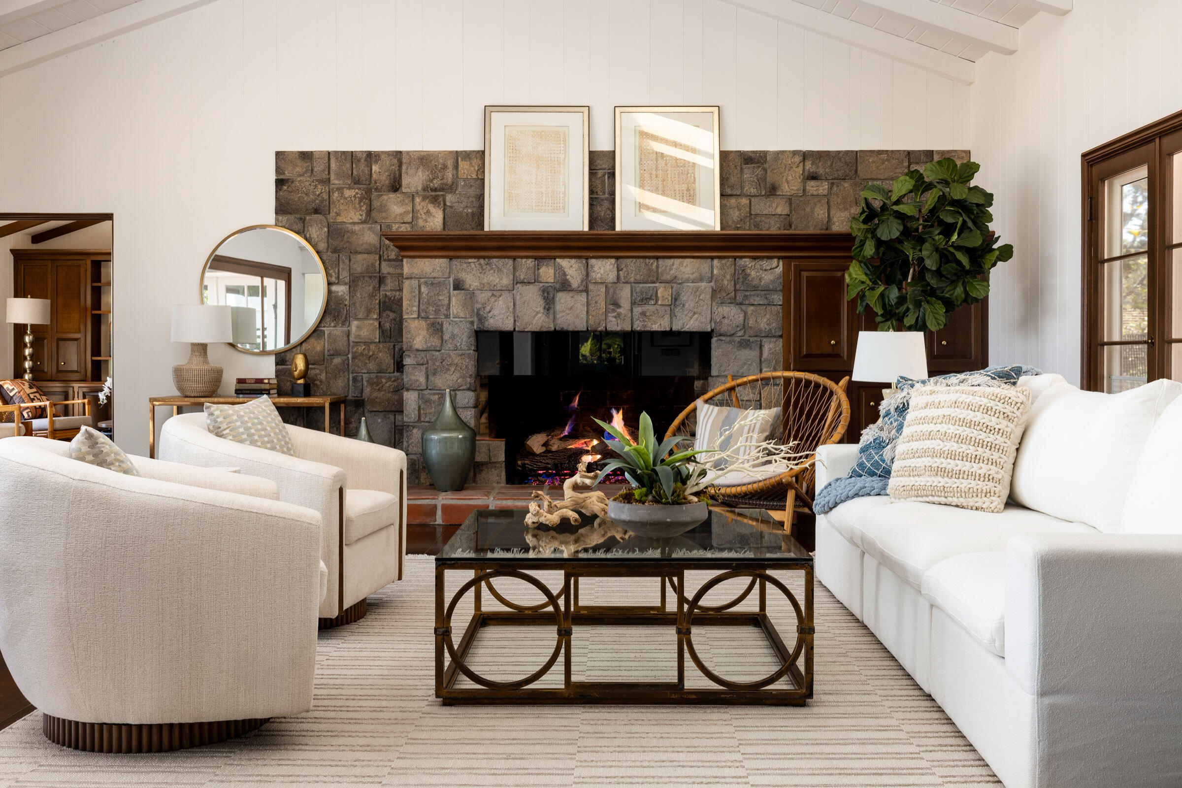 Santa Barbara, California 93110, United States, 5 Bedrooms Bedrooms, ,6 BathroomsBathrooms,Residential,Active,208849