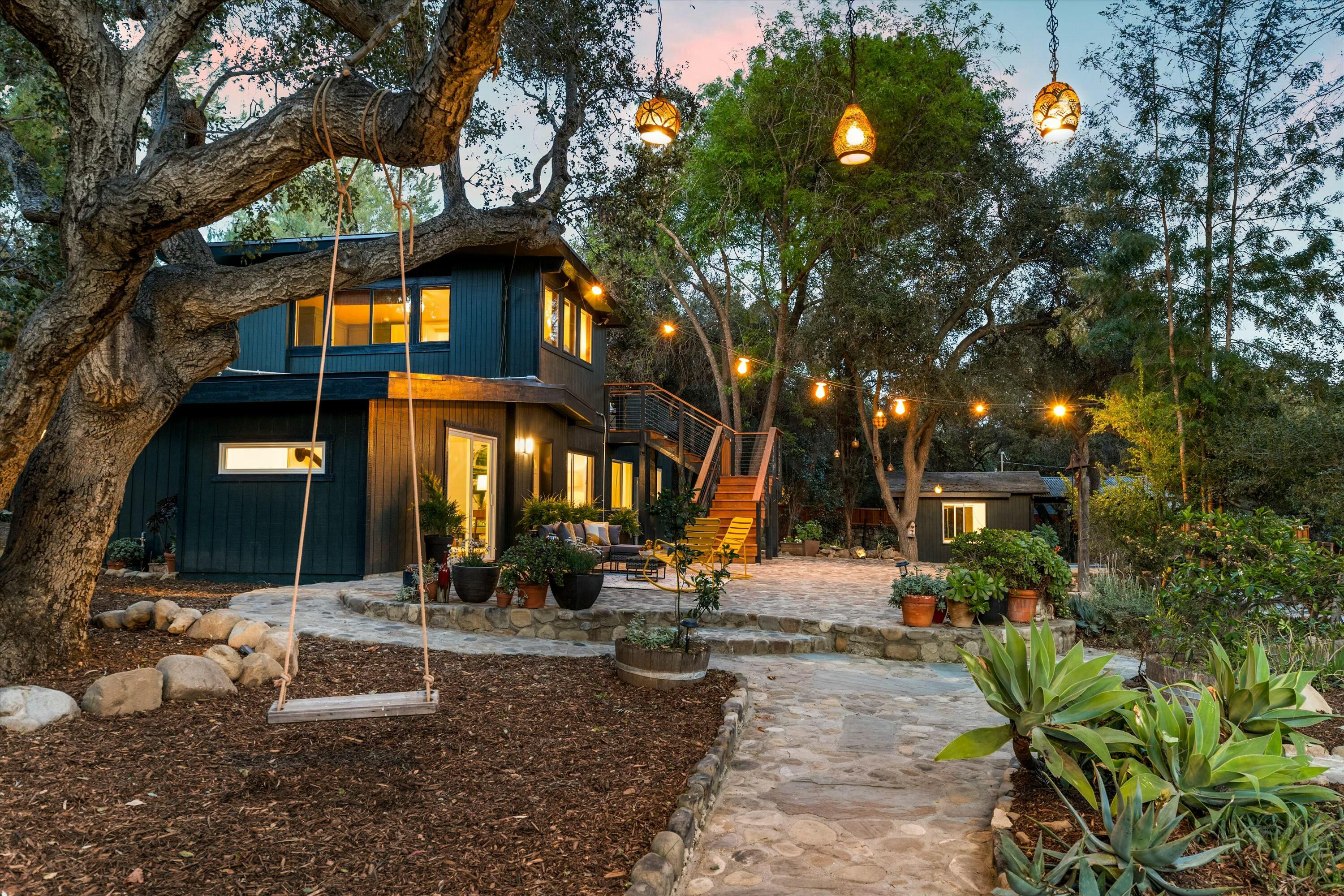 Ojai, California 93023, United States, 3 Bedrooms Bedrooms, ,2 BathroomsBathrooms,Residential,Active,89962