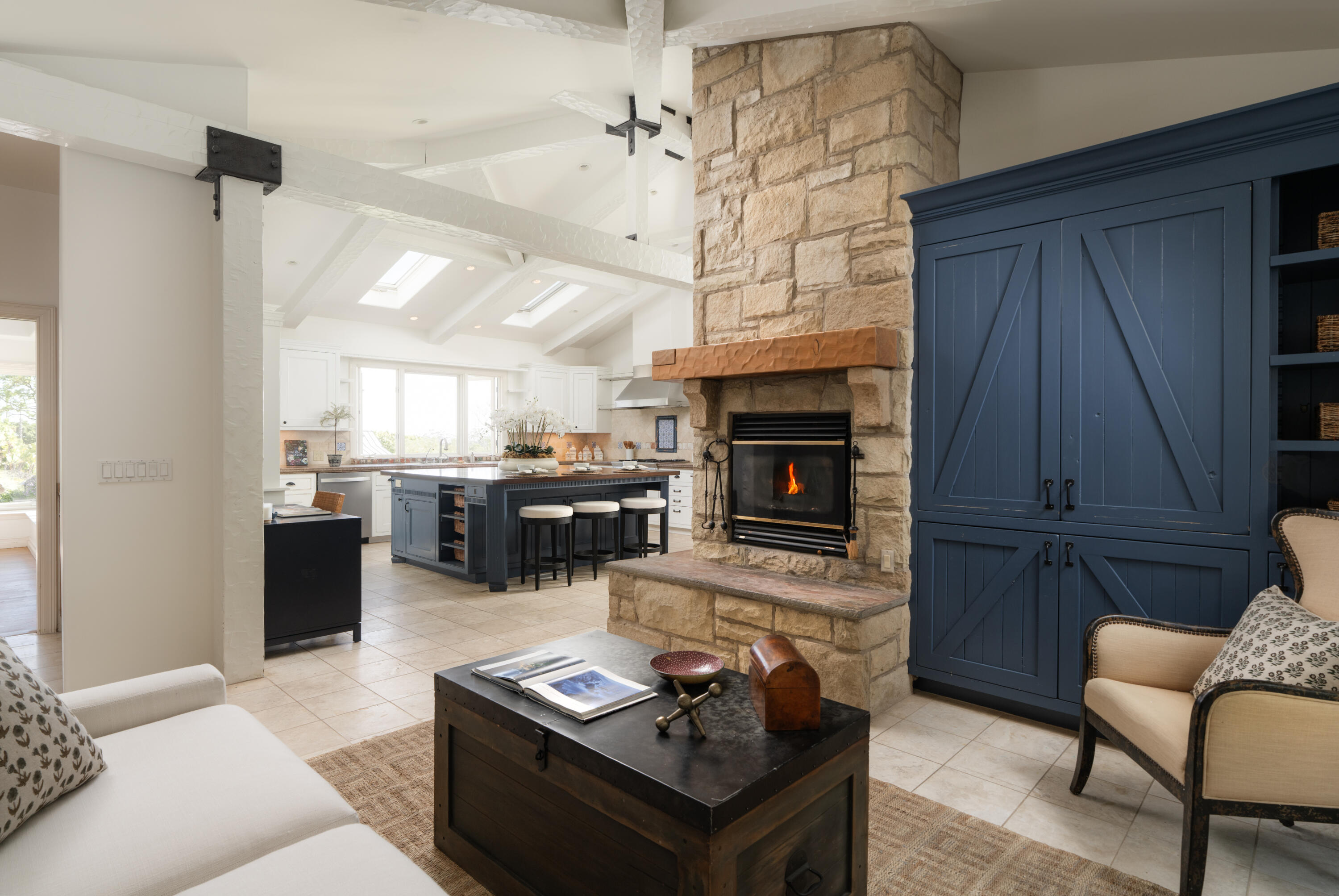 Santa Barbara, California 93108, United States, 4 Bedrooms Bedrooms, ,5 BathroomsBathrooms,Residential,Active,108552