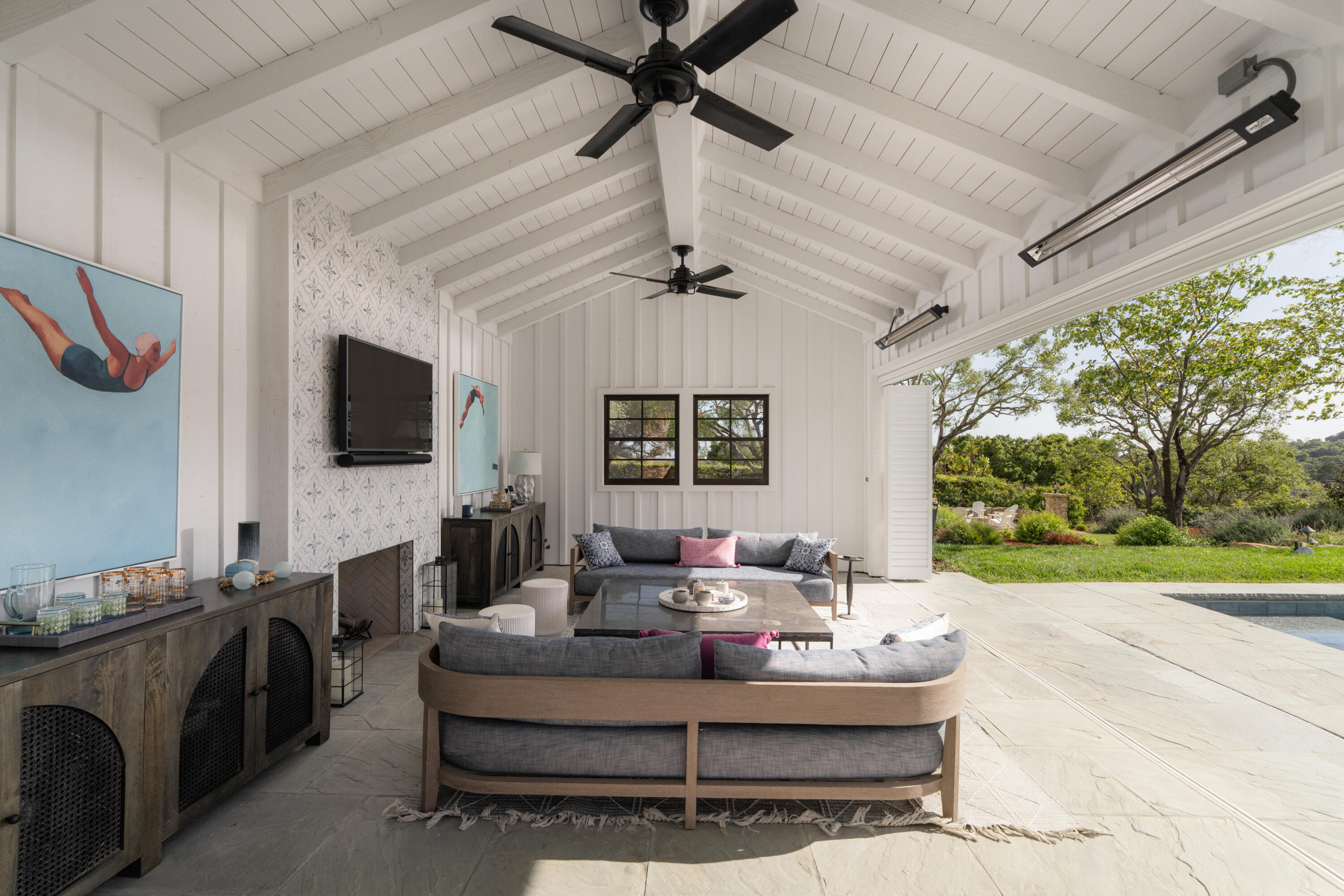 Santa Barbara, California 93108, United States, 4 Bedrooms Bedrooms, ,5 BathroomsBathrooms,Residential,Active,108552