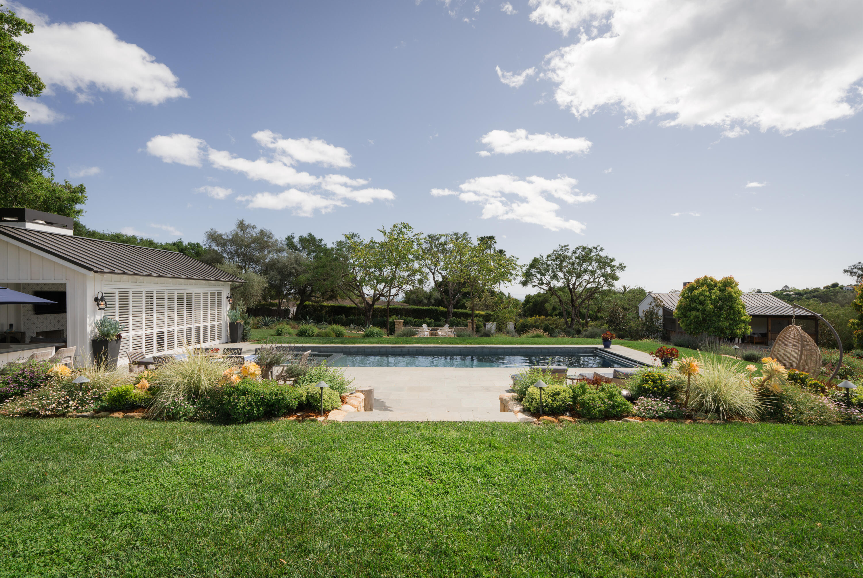 Santa Barbara, California 93108, United States, 4 Bedrooms Bedrooms, ,5 BathroomsBathrooms,Residential,Active,108552