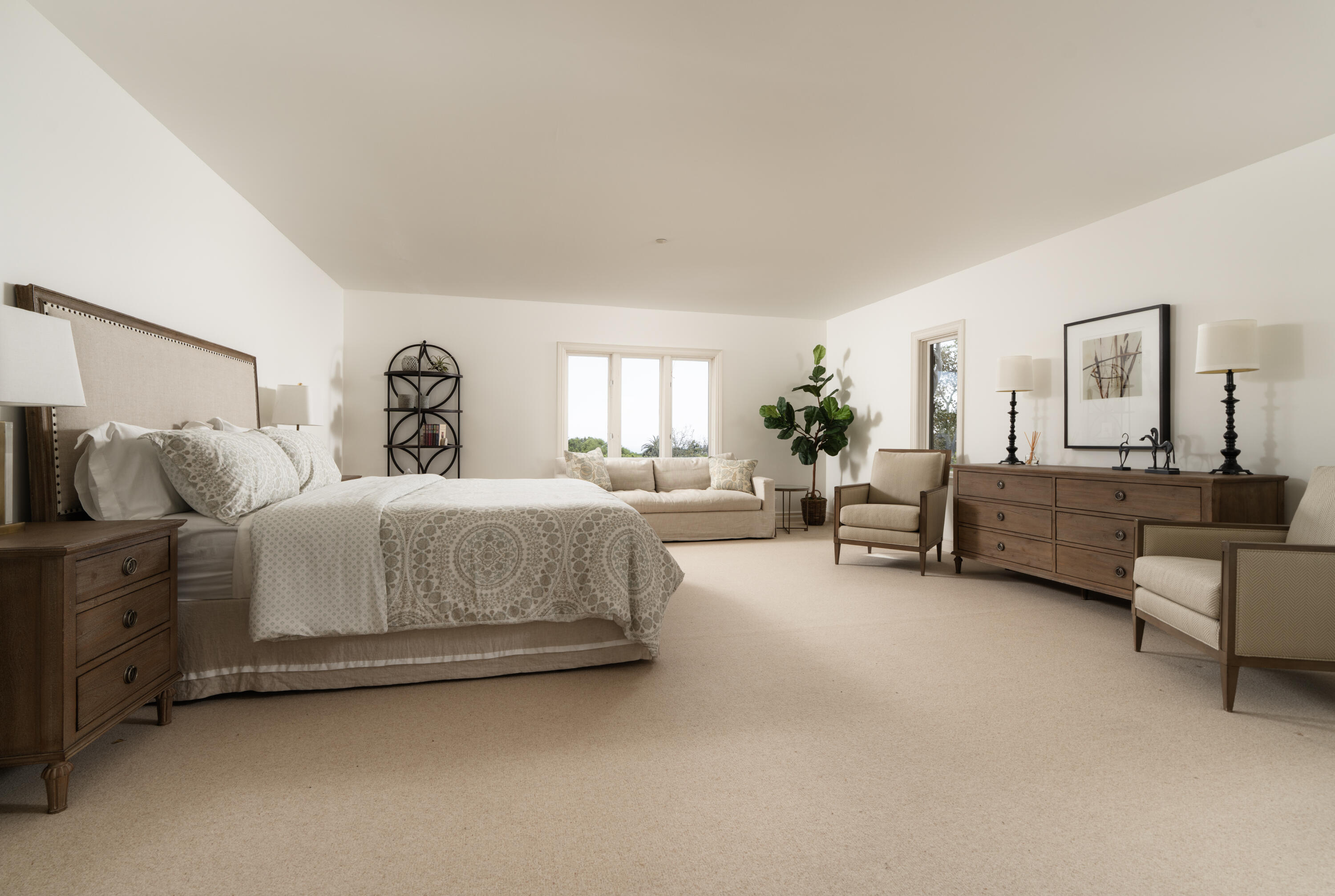 Santa Barbara, California 93108, United States, 4 Bedrooms Bedrooms, ,5 BathroomsBathrooms,Residential,Active,108552