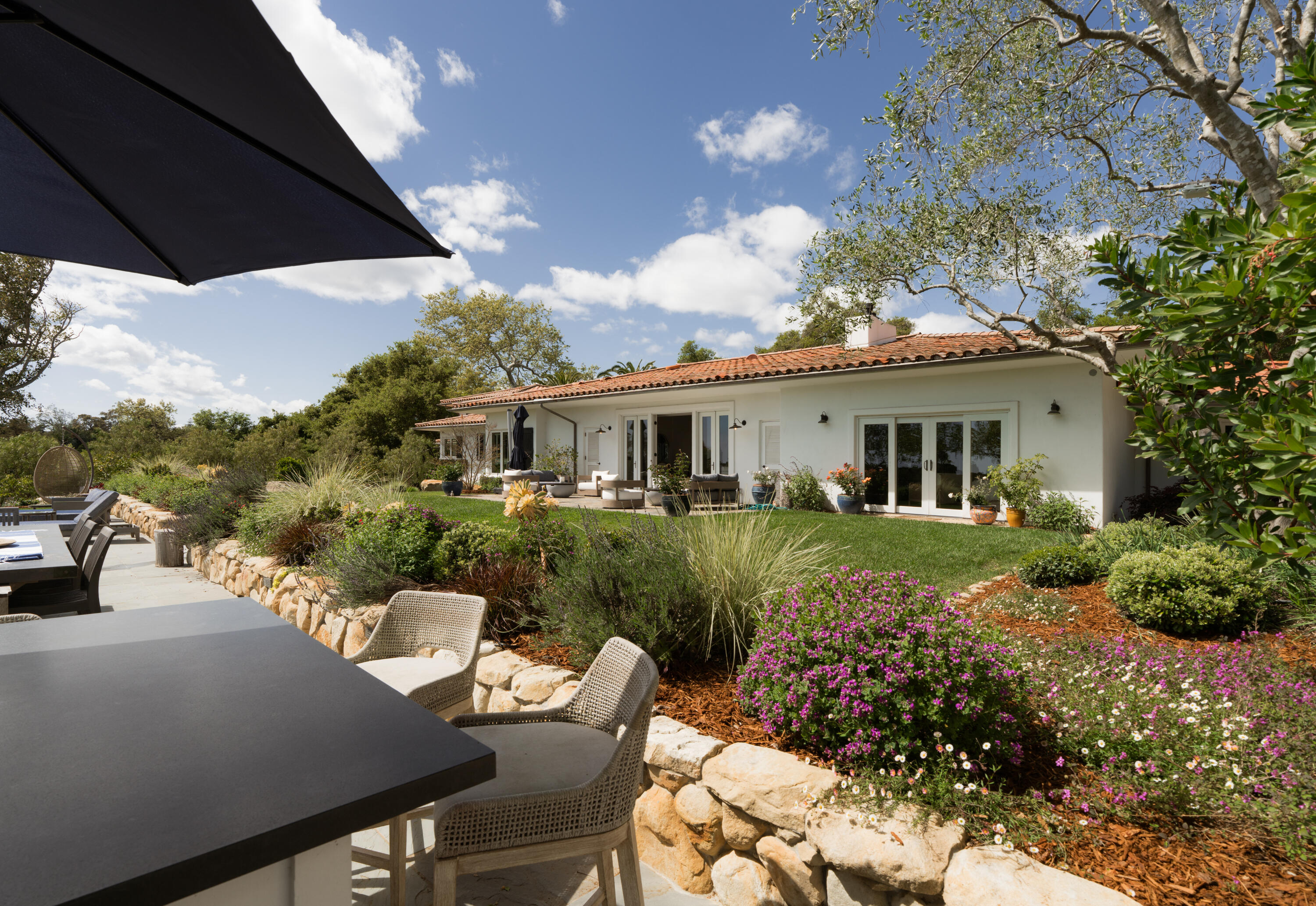 Santa Barbara, California 93108, United States, 4 Bedrooms Bedrooms, ,5 BathroomsBathrooms,Residential,Active,108552