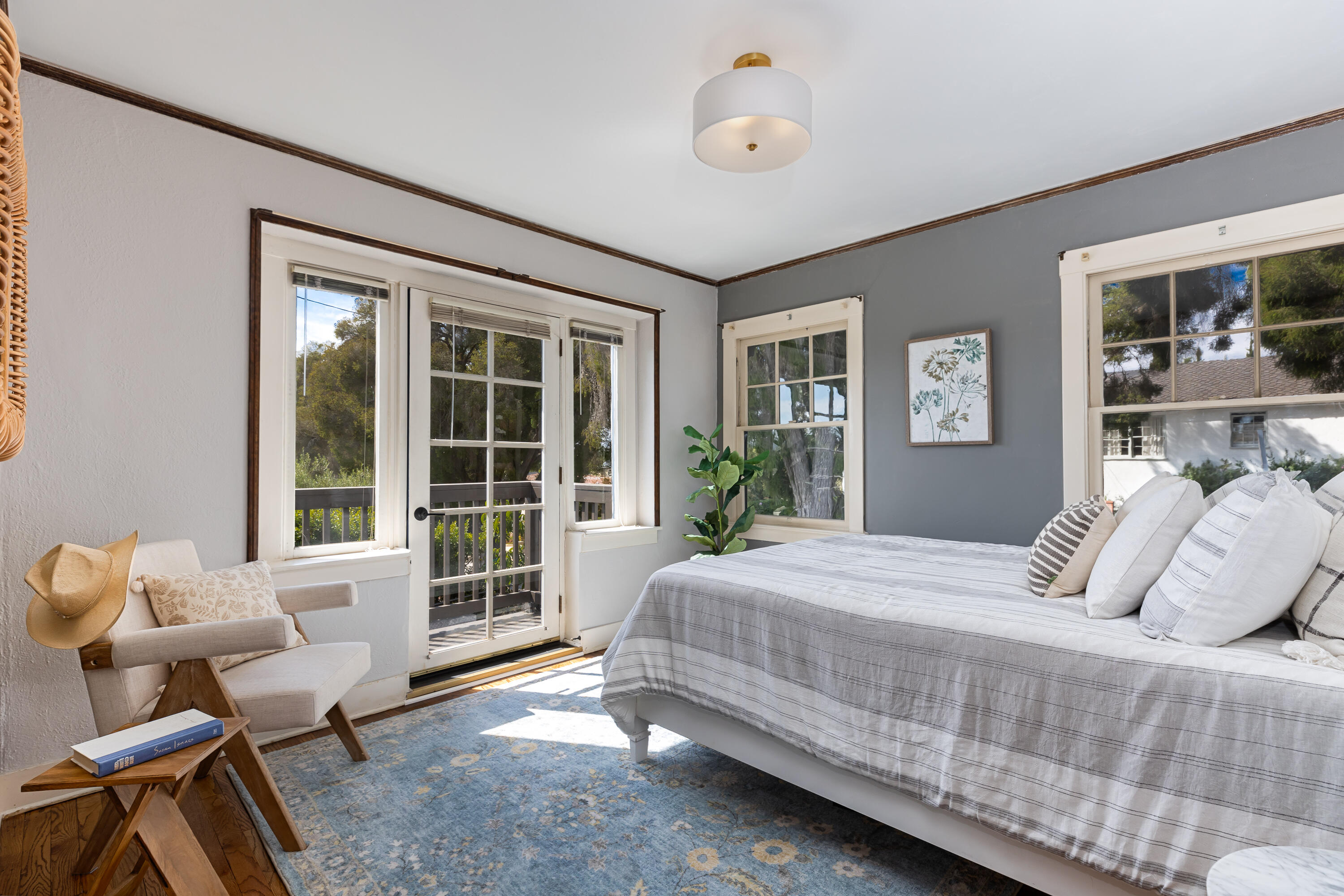 Santa Barbara, California 93105, United States, 3 Bedrooms Bedrooms, ,2 BathroomsBathrooms,Residential,Active,19760