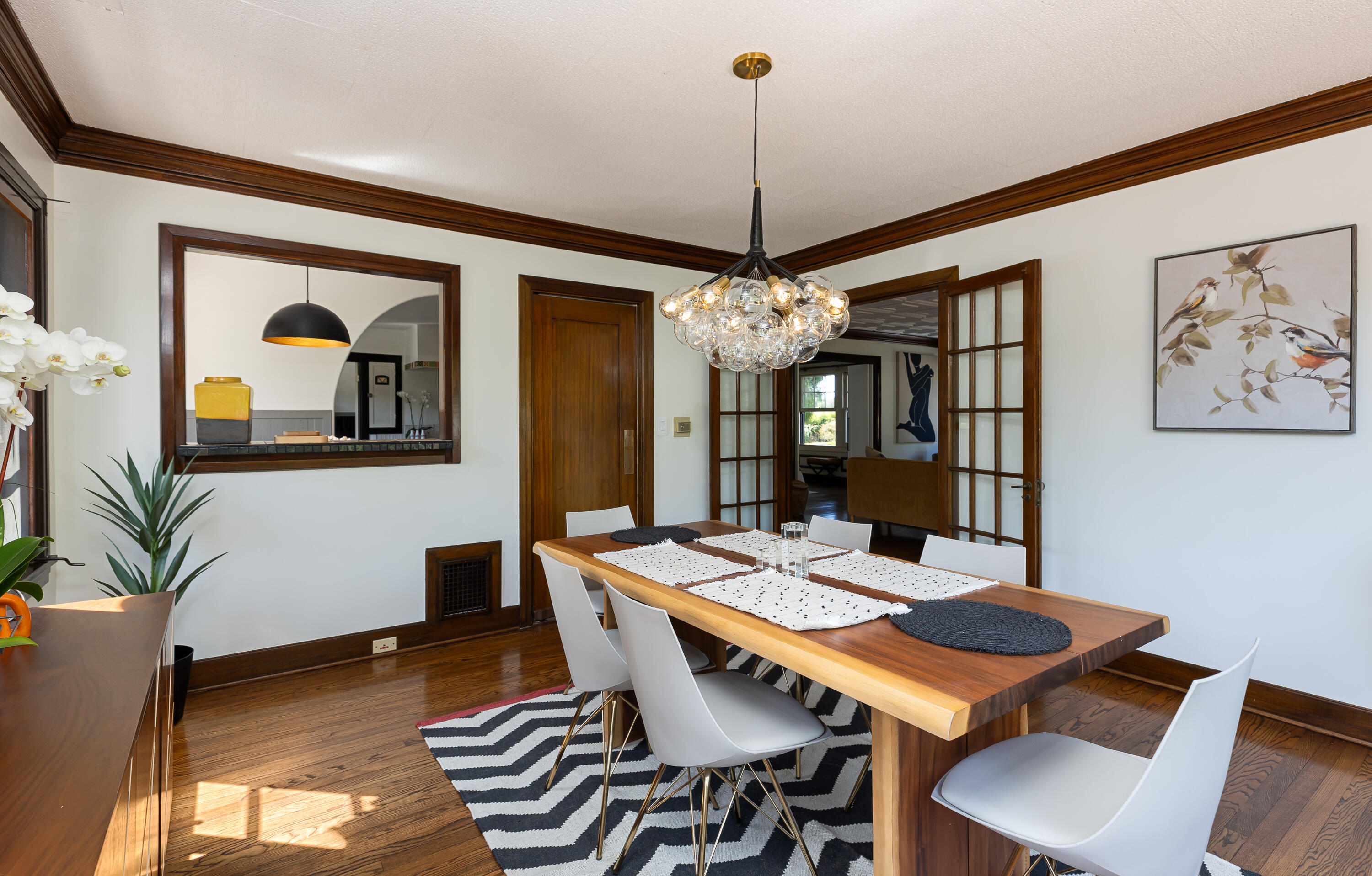 Santa Barbara, California 93105, United States, 3 Bedrooms Bedrooms, ,2 BathroomsBathrooms,Residential,Active,19760