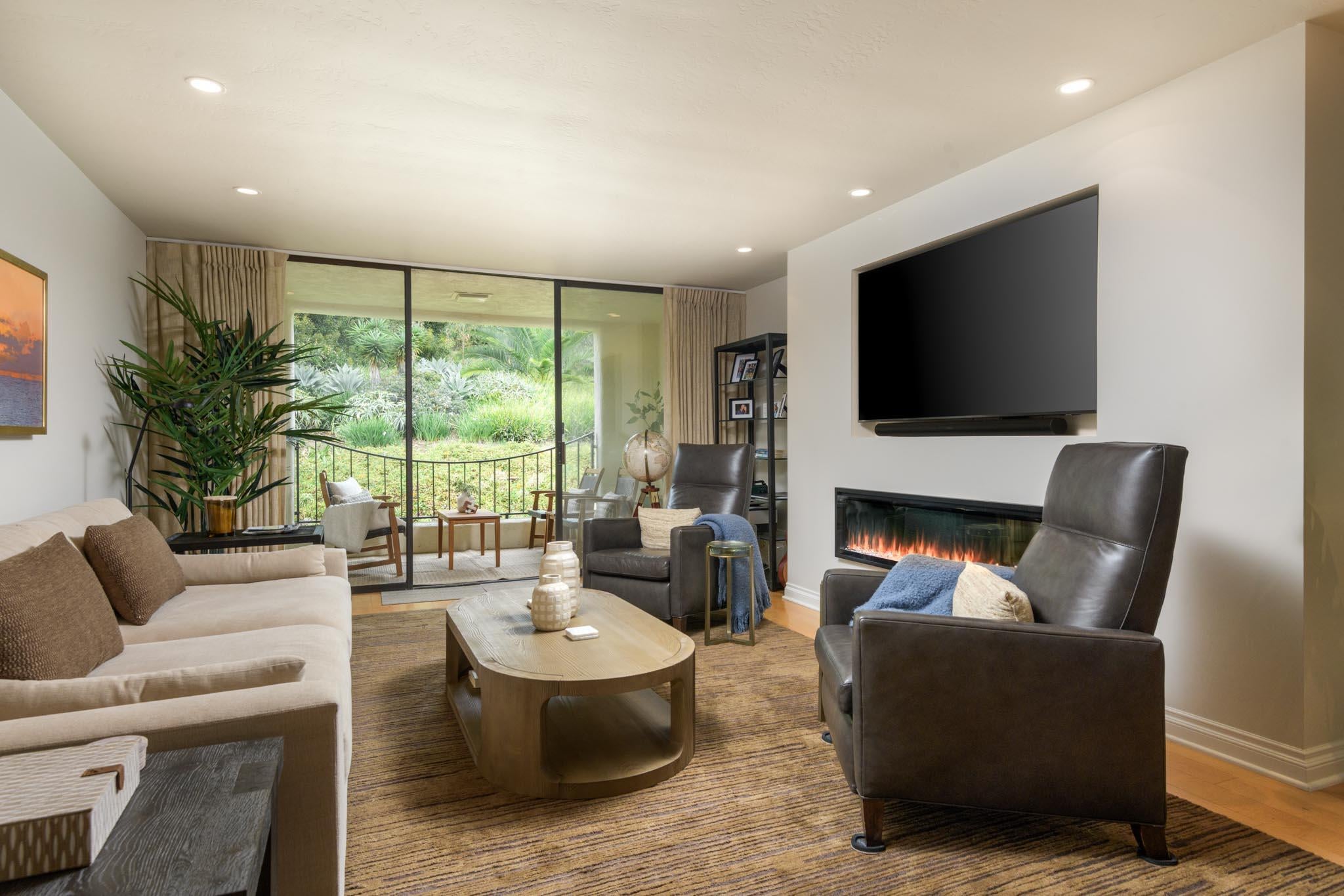 1220 Coast Village Road Apt 201