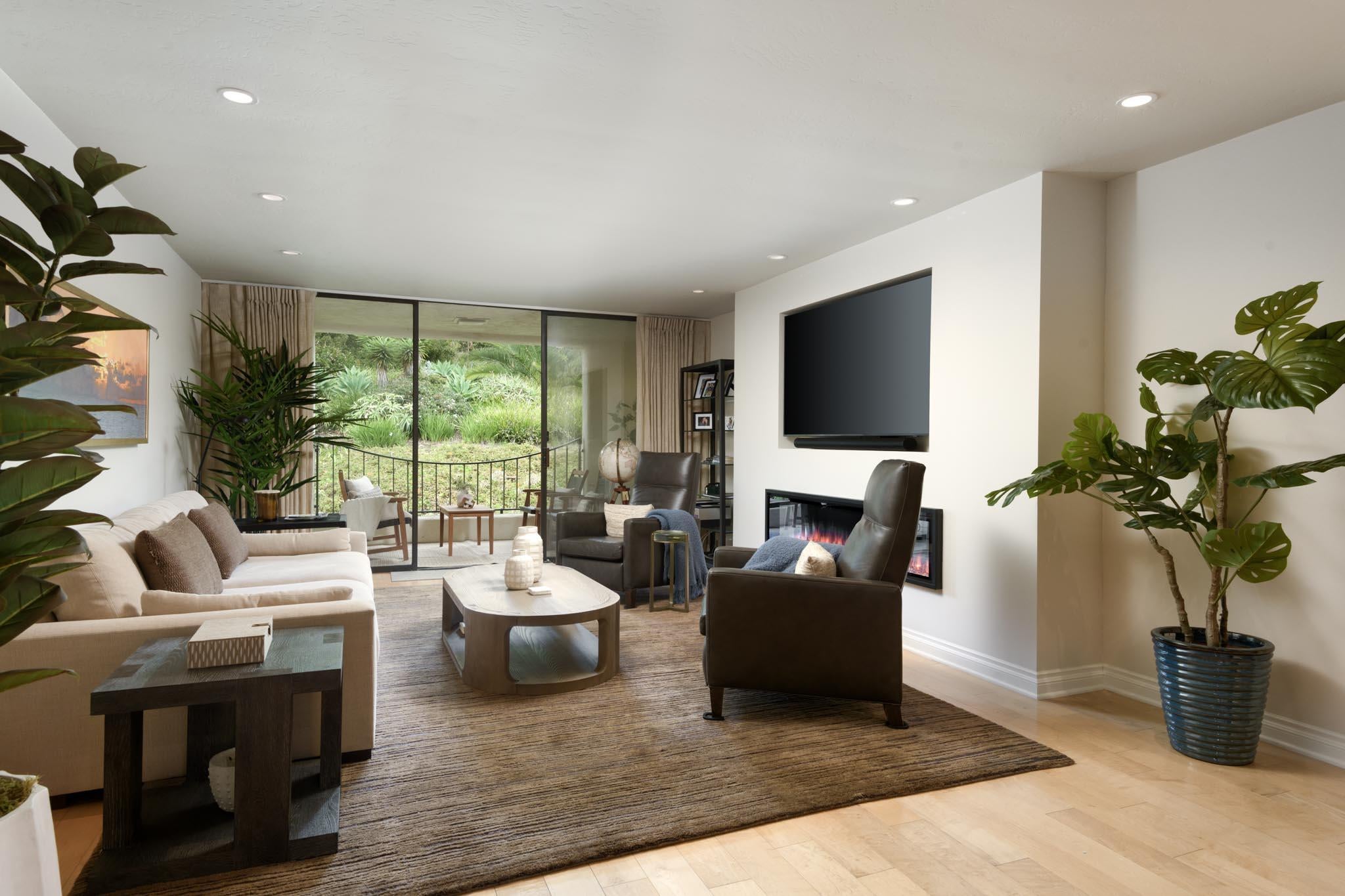 1220 Coast Village Road Apt 201