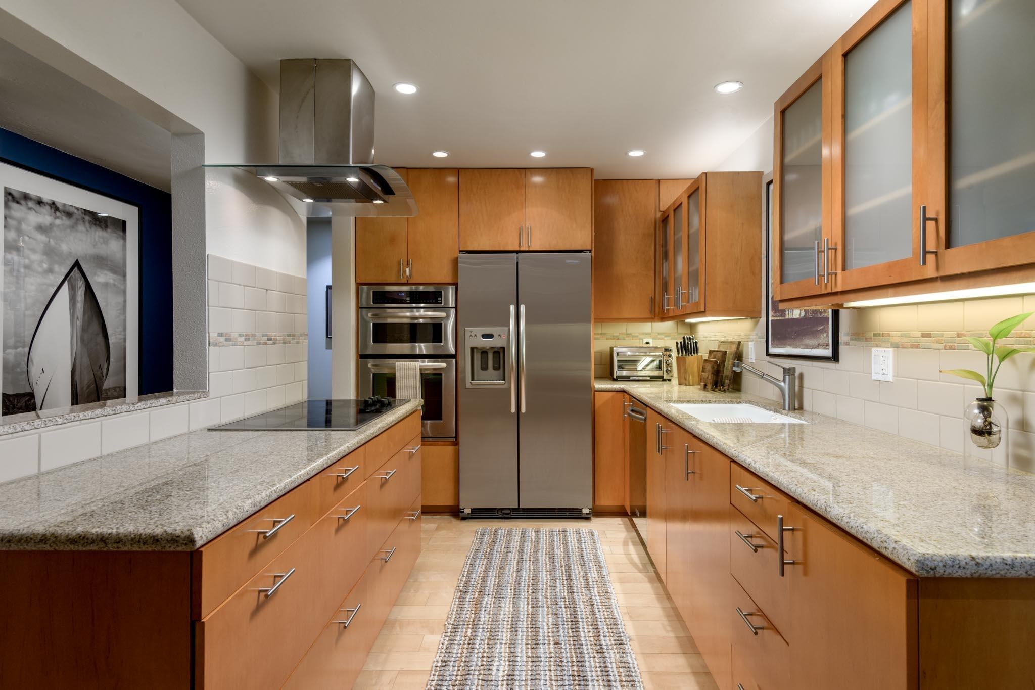 1220 Coast Village Road Apt 201