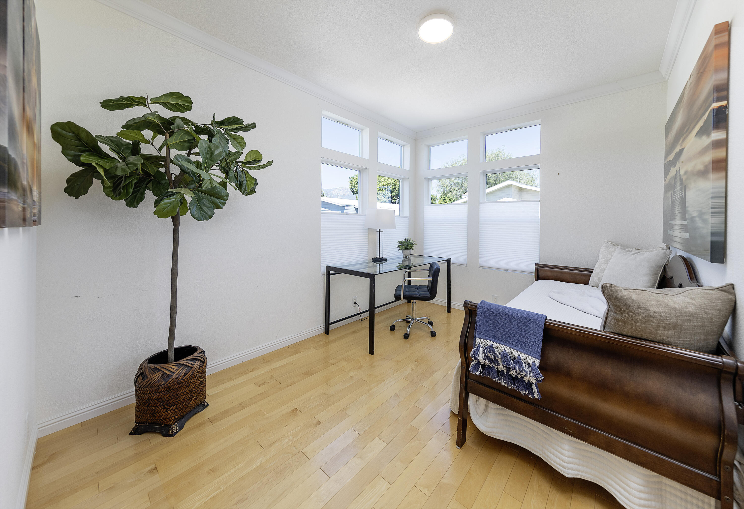 Santa Barbara, California 93110, United States, 2 Bedrooms Bedrooms, ,2 BathroomsBathrooms,Residential,Pending,19056