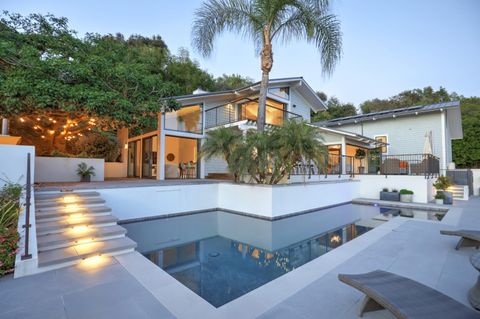 Photo of 524 Via Sinuosa, SANTA BARBARA, CA 93110 (MLS # 26-1243)