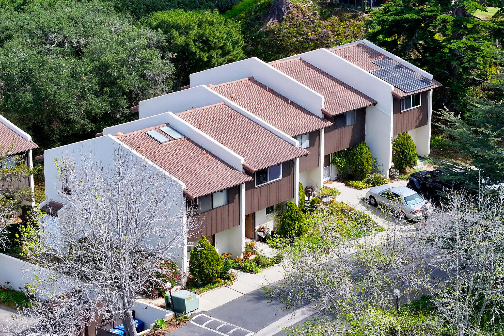 984 Miramonte Drive Apt 4