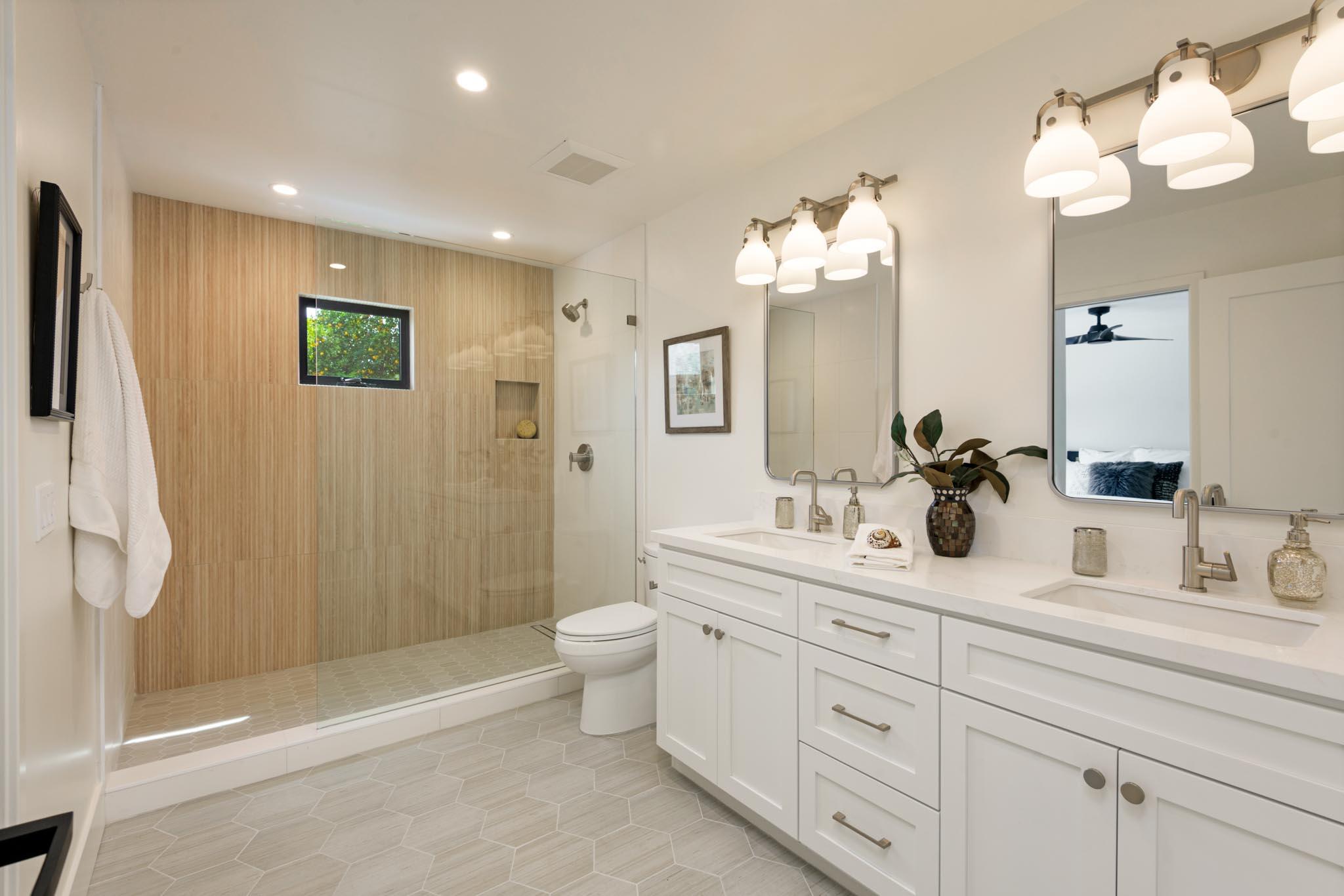 Santa Barbara, California 93111, United States, 5 Bedrooms Bedrooms, ,6 BathroomsBathrooms,Residential,Active,199463