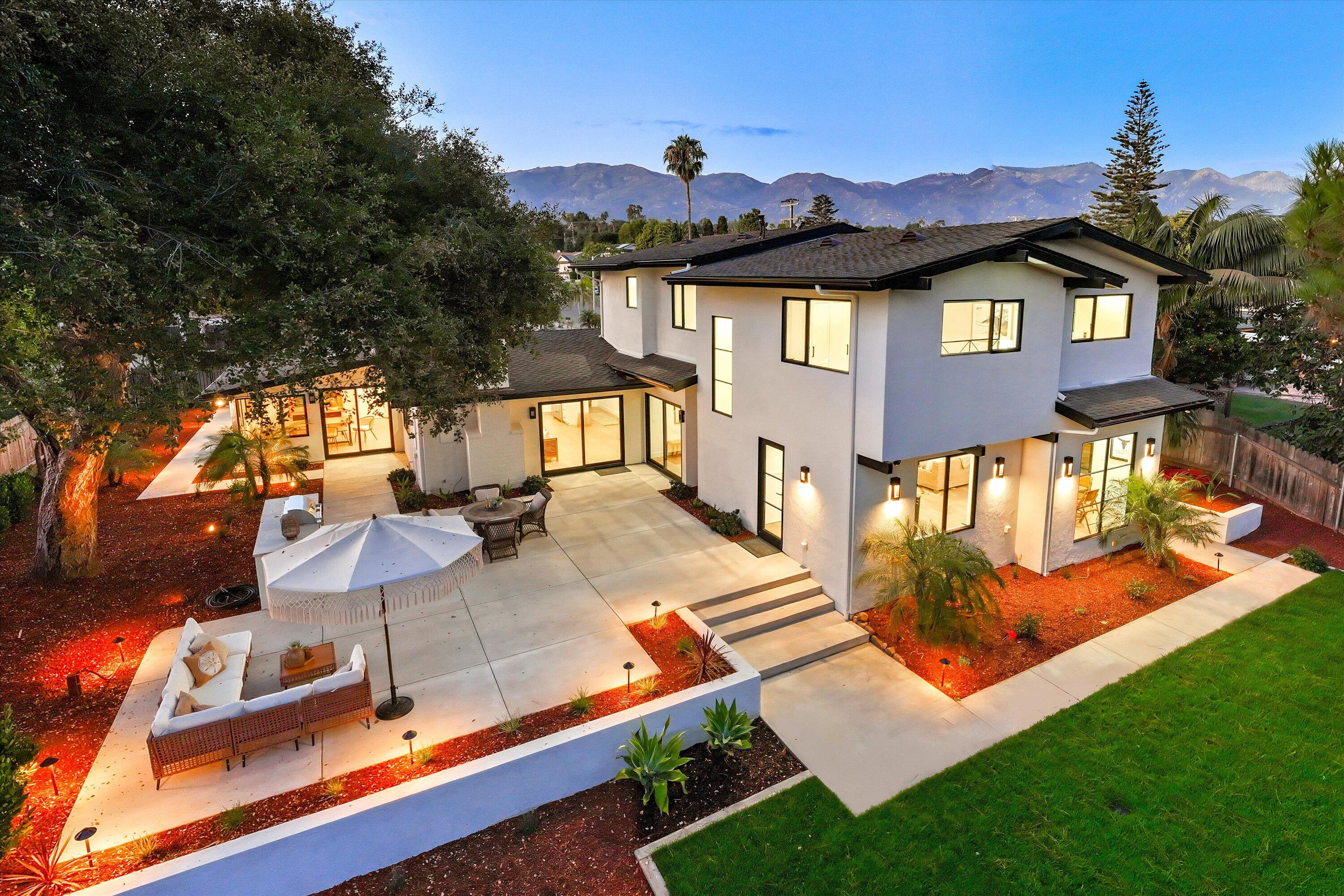 Santa Barbara, California 93111, United States, 5 Bedrooms Bedrooms, ,6 BathroomsBathrooms,Residential,Active,199463