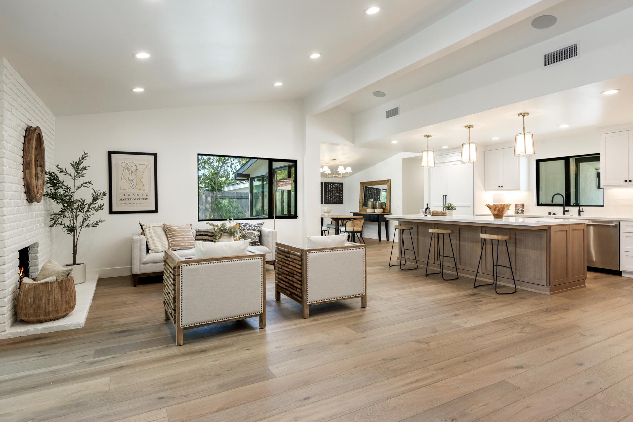 Santa Barbara, California 93111, United States, 5 Bedrooms Bedrooms, ,6 BathroomsBathrooms,Residential,Active,199463