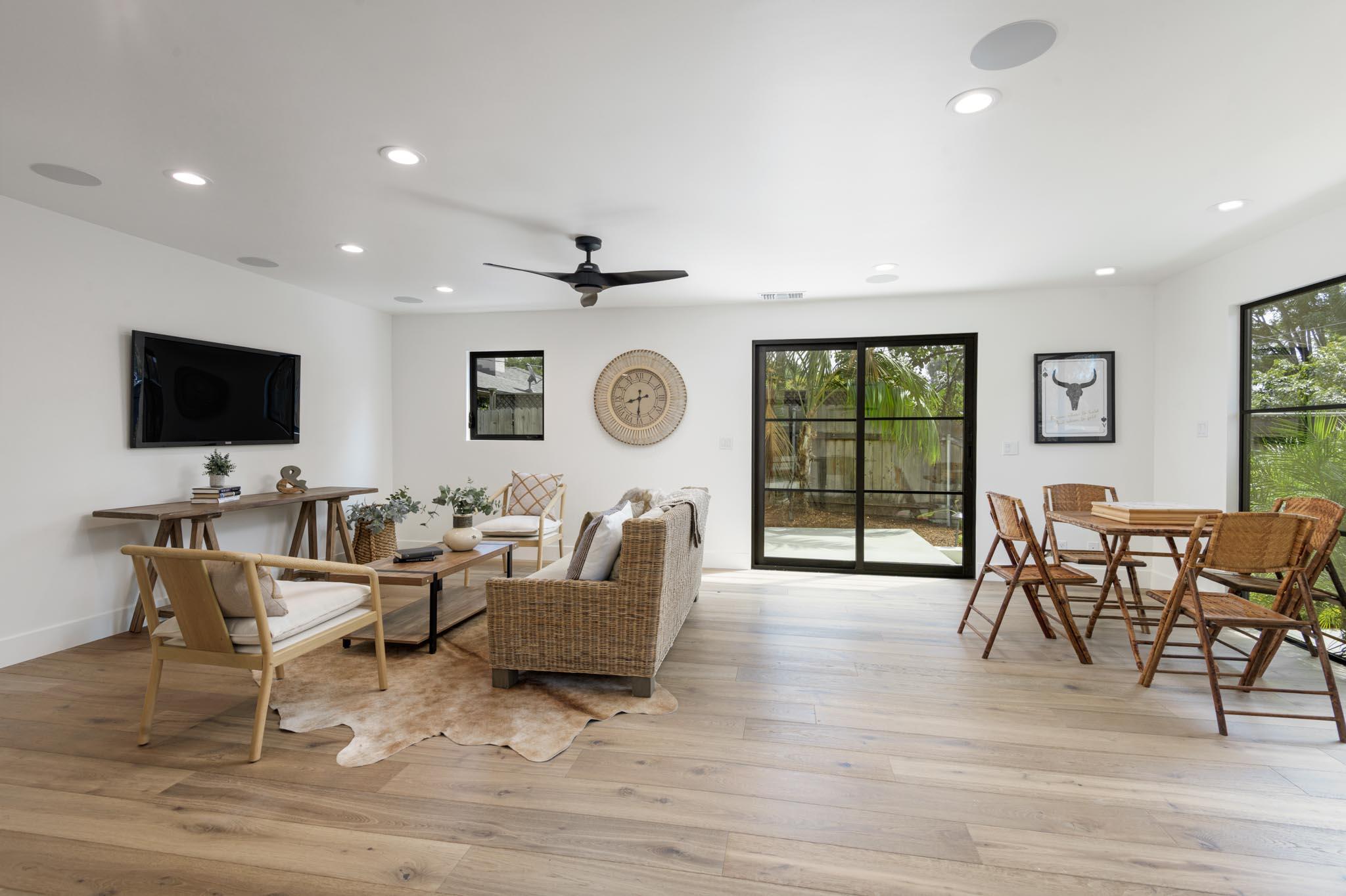 Santa Barbara, California 93111, United States, 5 Bedrooms Bedrooms, ,6 BathroomsBathrooms,Residential,Active,199463