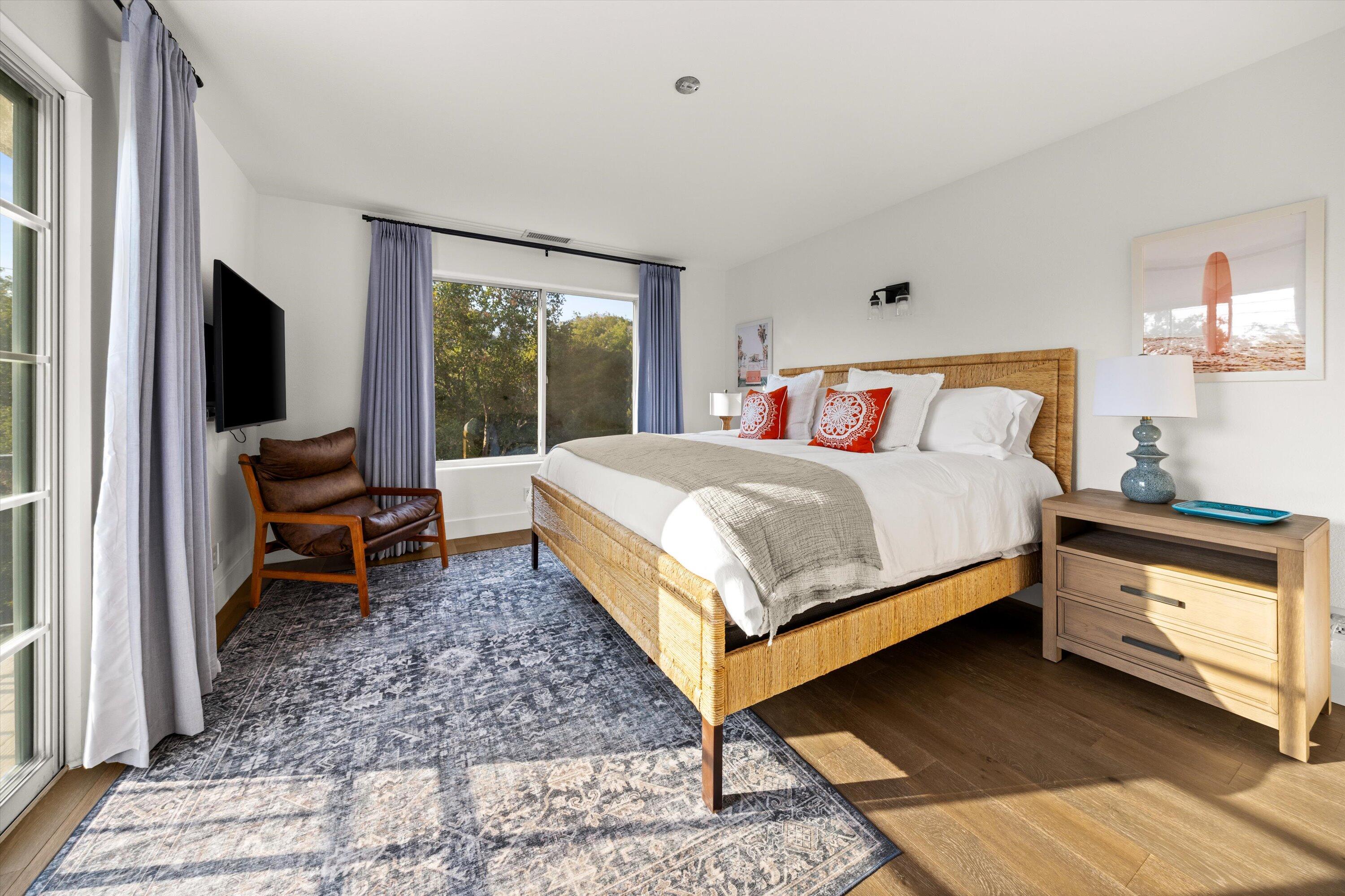 Santa Barbara, California 93108, United States, 5 Bedrooms Bedrooms, ,5 BathroomsBathrooms,Residential,Active,194646