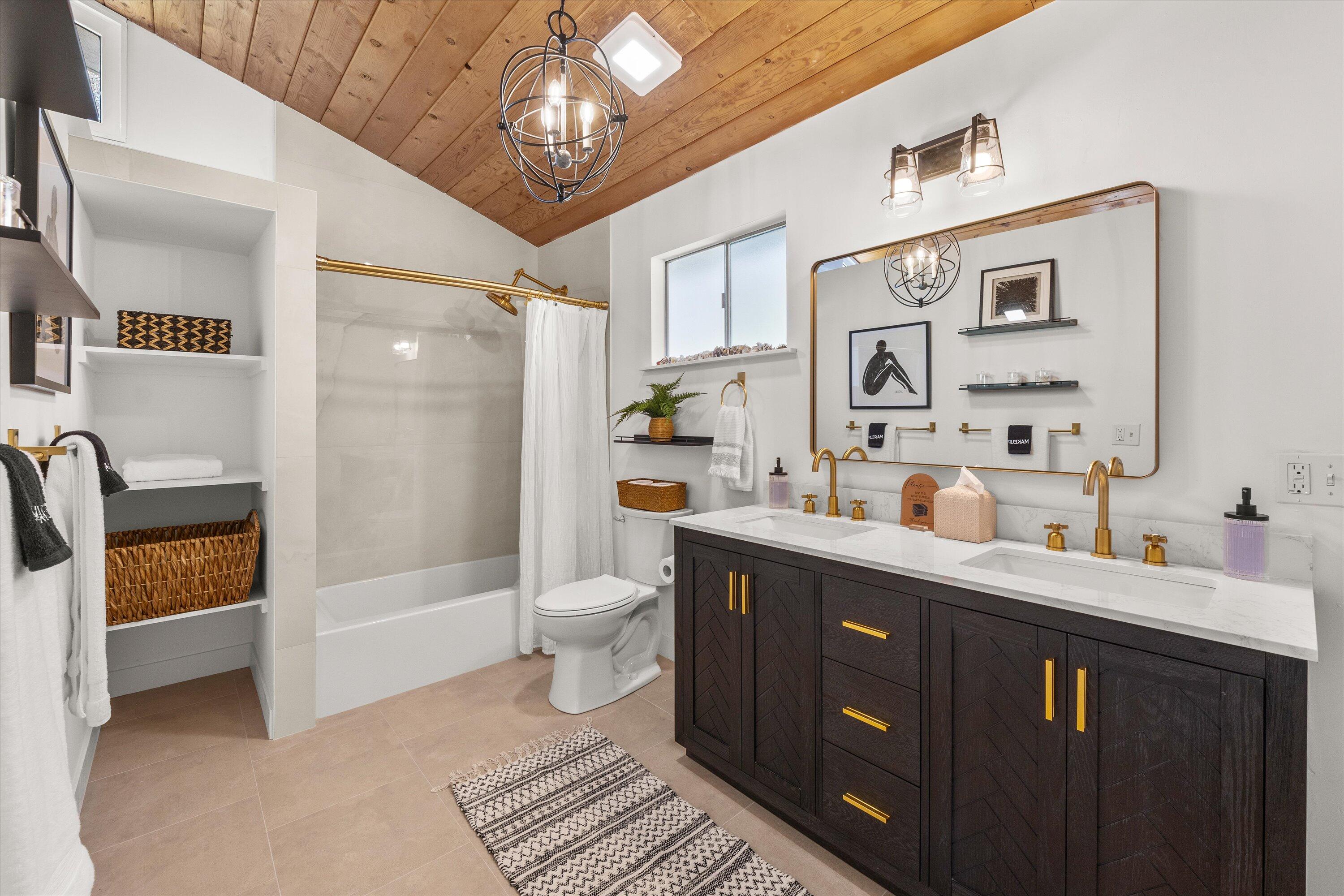 Santa Barbara, California 93108, United States, 5 Bedrooms Bedrooms, ,5 BathroomsBathrooms,Residential,Active,194646