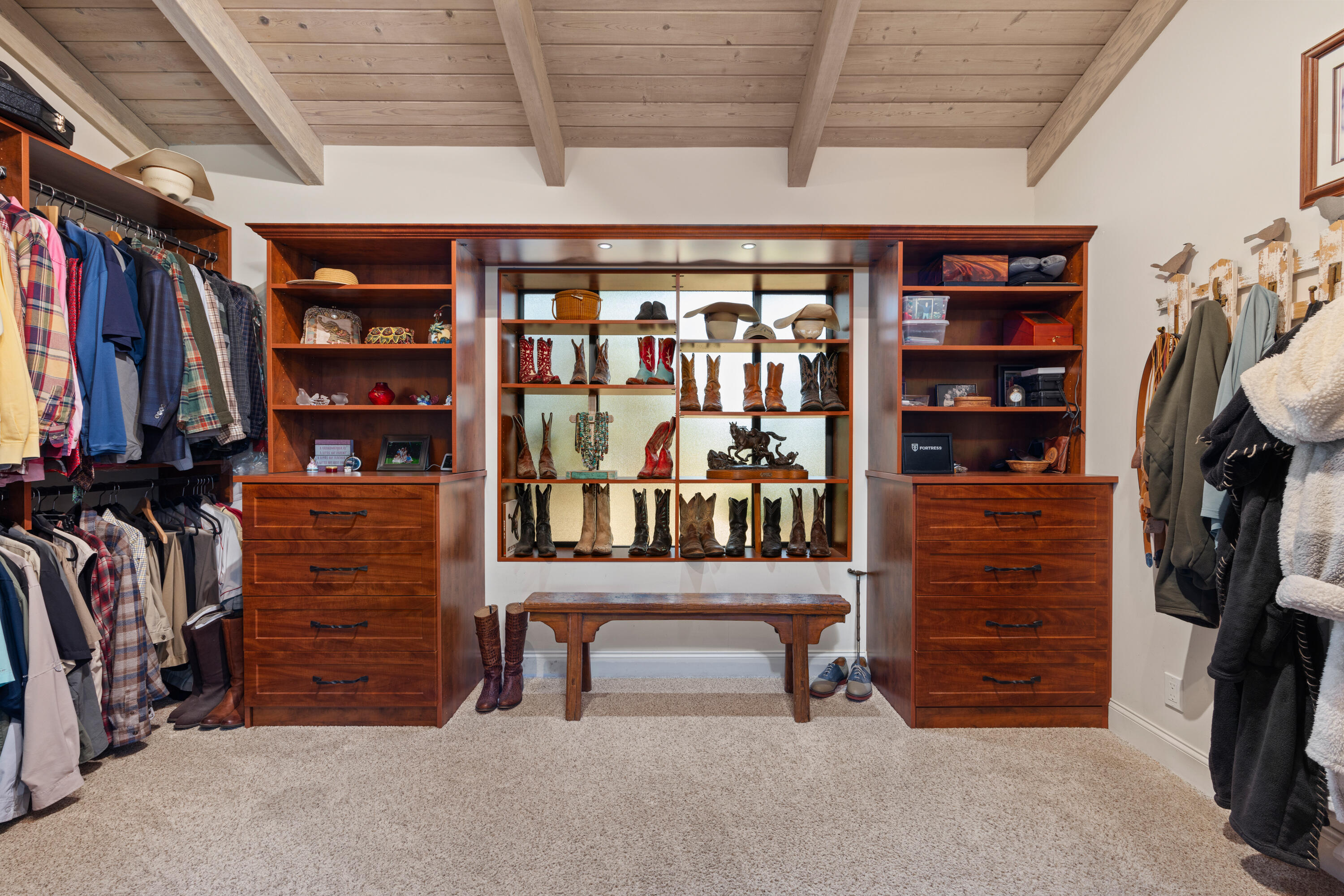 Santa Ynez, California 93460, United States, 3 Bedrooms Bedrooms, ,3 BathroomsBathrooms,Residential,Active,108907