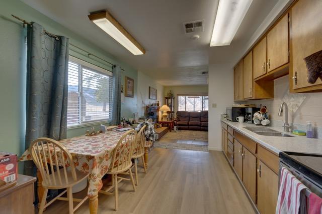 Cuyama, California 93252, United States, 2 Bedrooms Bedrooms, ,1 BathroomBathrooms,Residential,Active,33320