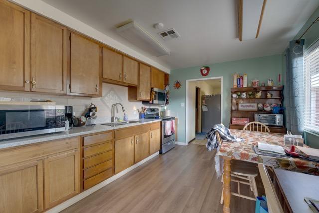 Cuyama, California 93252, United States, 2 Bedrooms Bedrooms, ,1 BathroomBathrooms,Residential,Active,33320