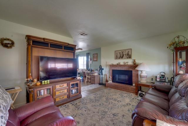 Cuyama, California 93252, United States, 2 Bedrooms Bedrooms, ,1 BathroomBathrooms,Residential,Active,33320