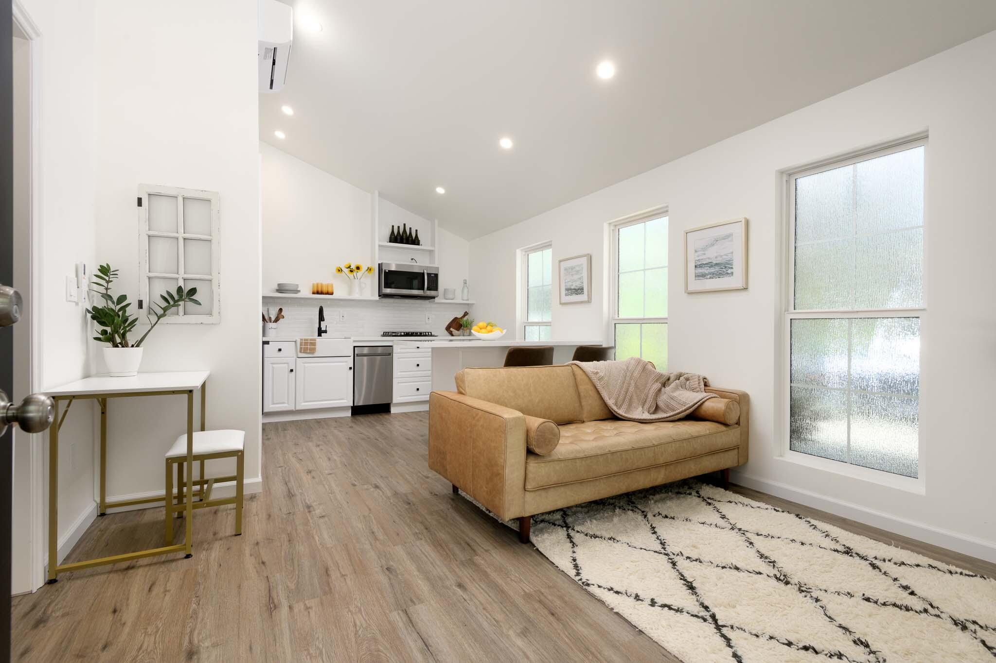 Goleta, California 93117, United States, 1 Bedroom Bedrooms, ,1 BathroomBathrooms,Residential,Active,201979